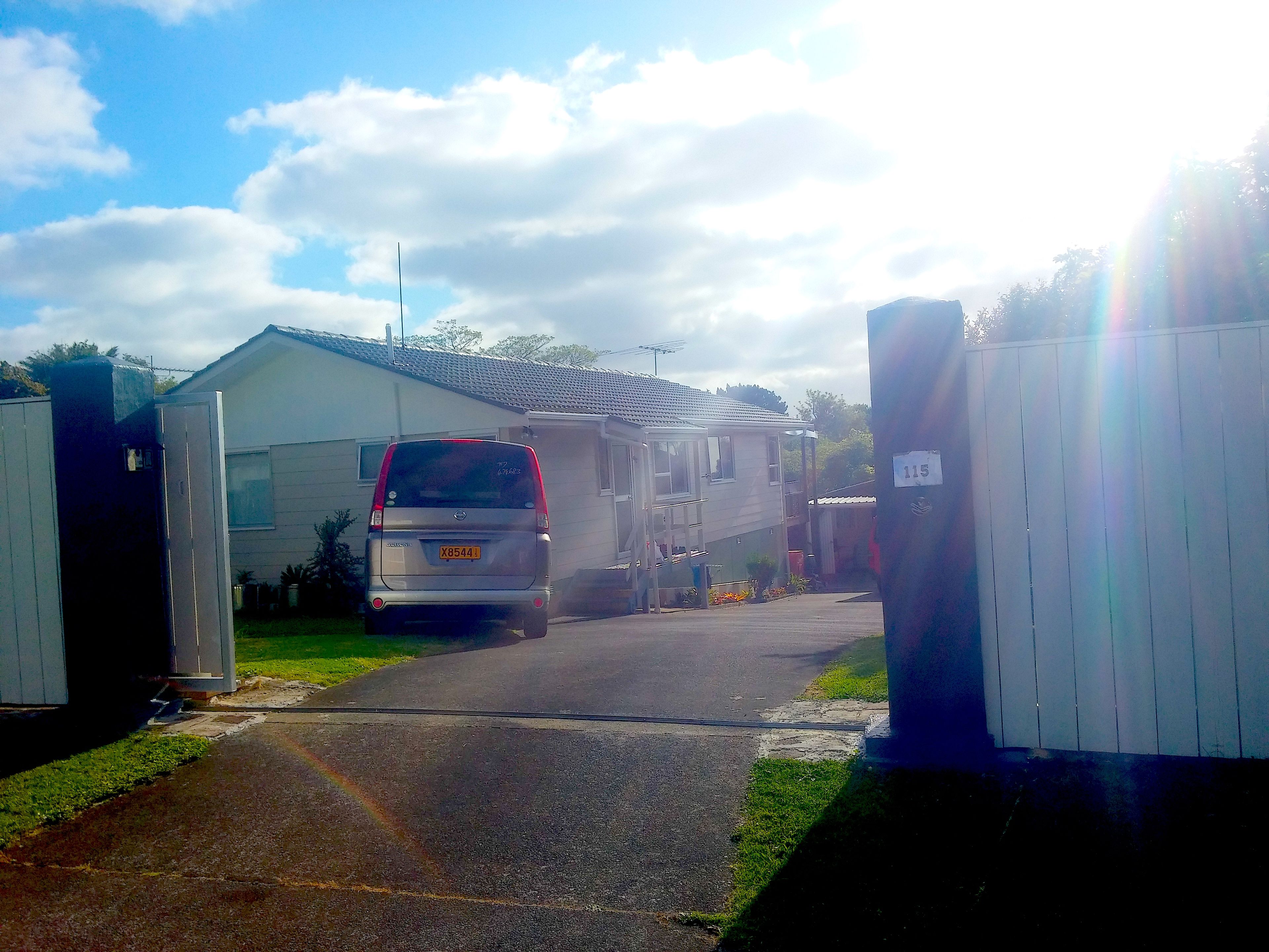 115 Aviemore Drive, Highland Park, Manukau City