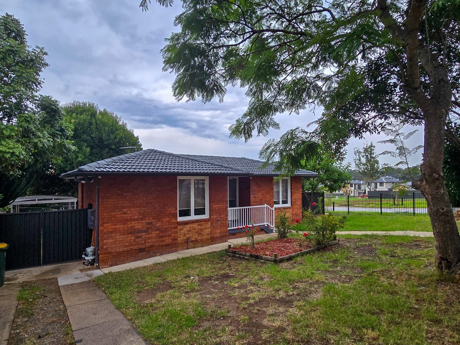 174 St Johns Road, Bradbury, NSW 2560