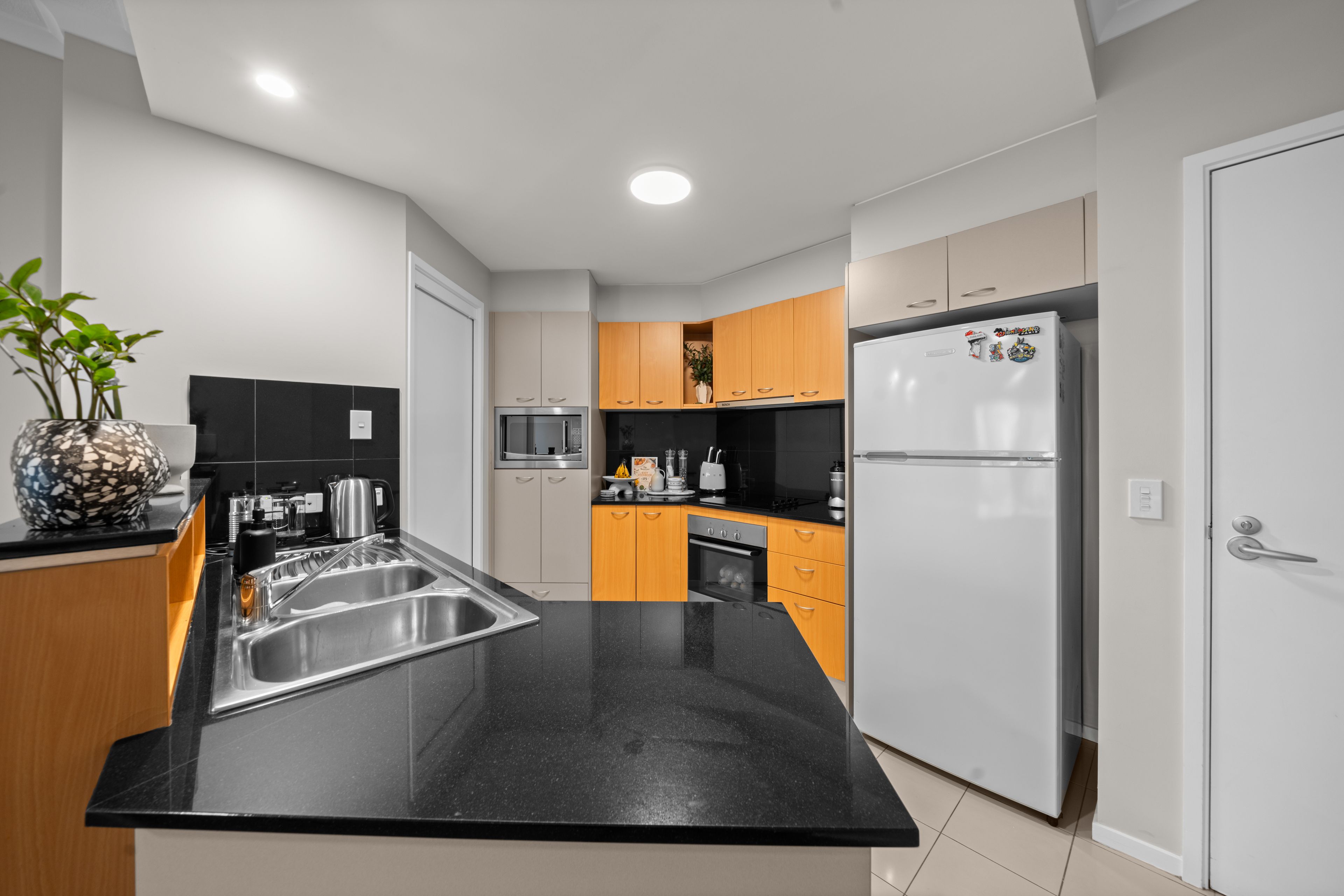 154/21 Cypress Avenue, Surfers Paradise, QLD 4217