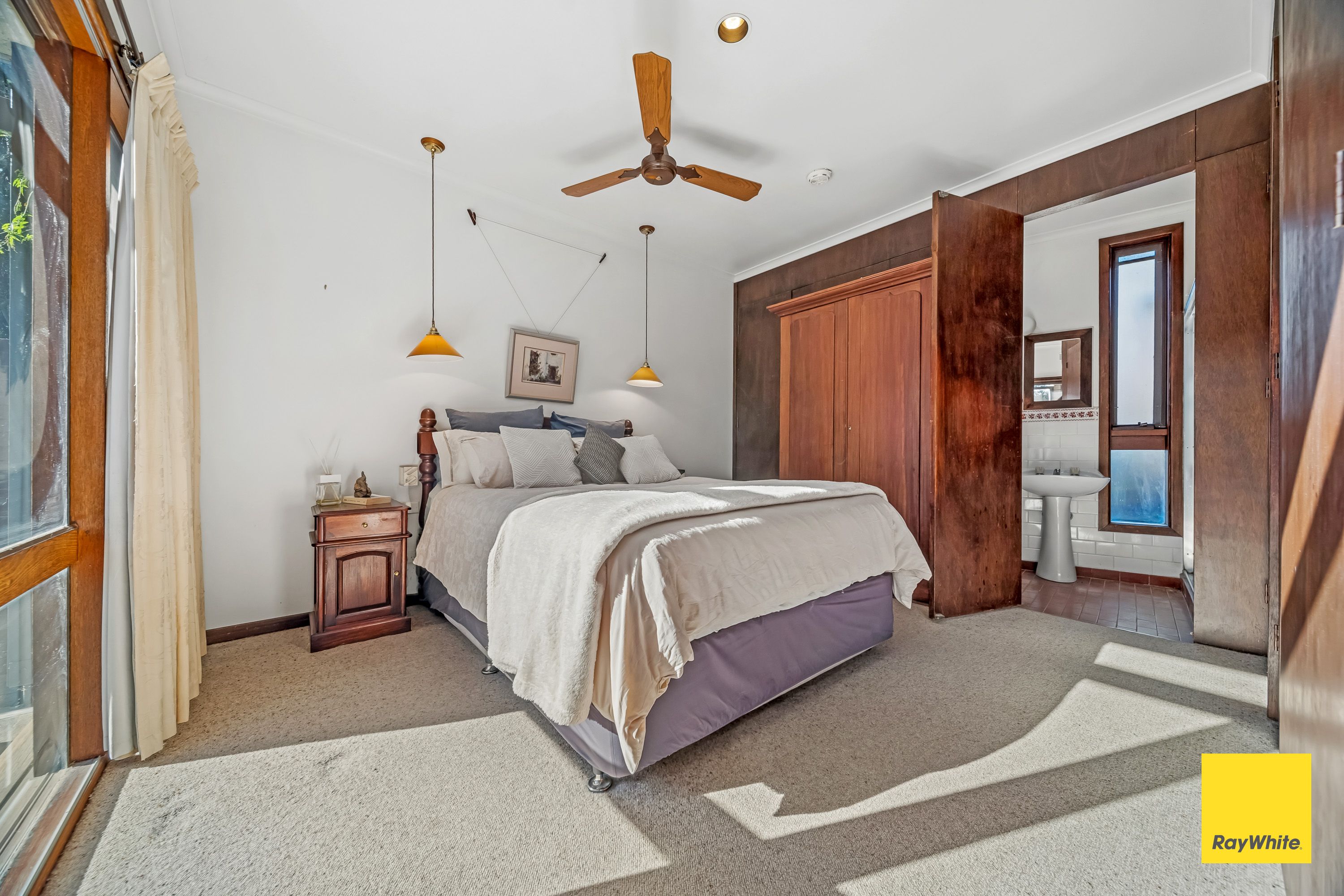 13 Pilcher Street — photo 3 of 19