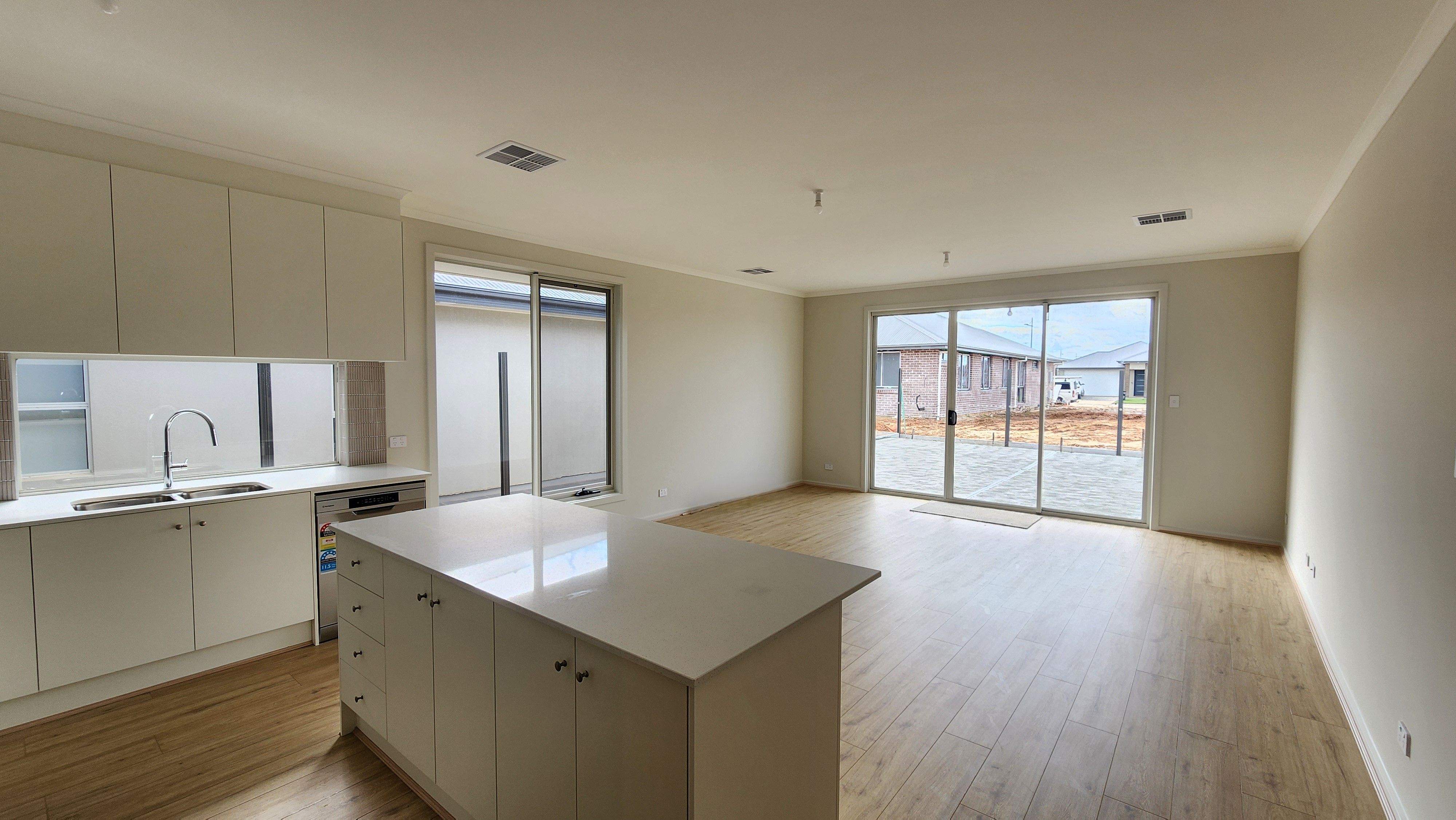 61 Eucalyptus Crescent, Andrews Farm, SA 5114