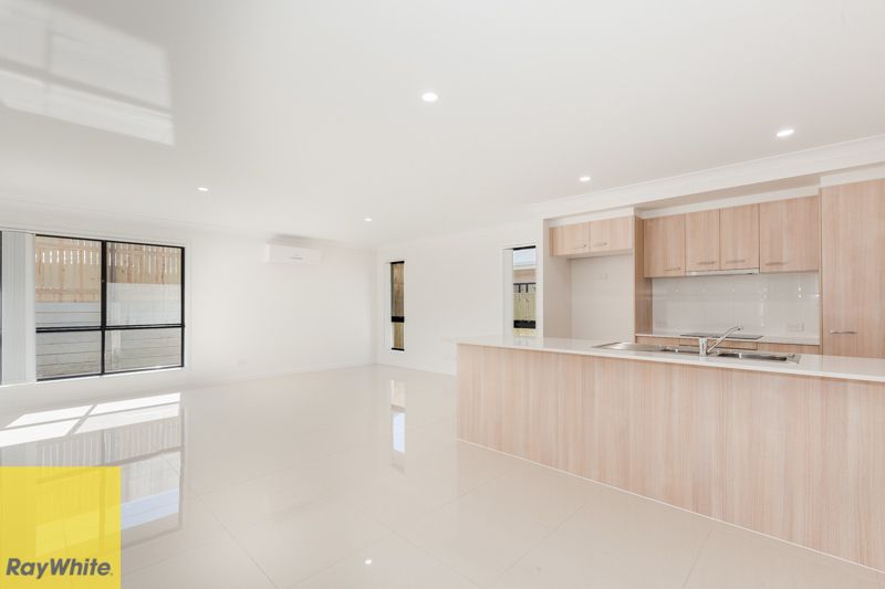 13 Ward Street, Flinders View, QLD 4305