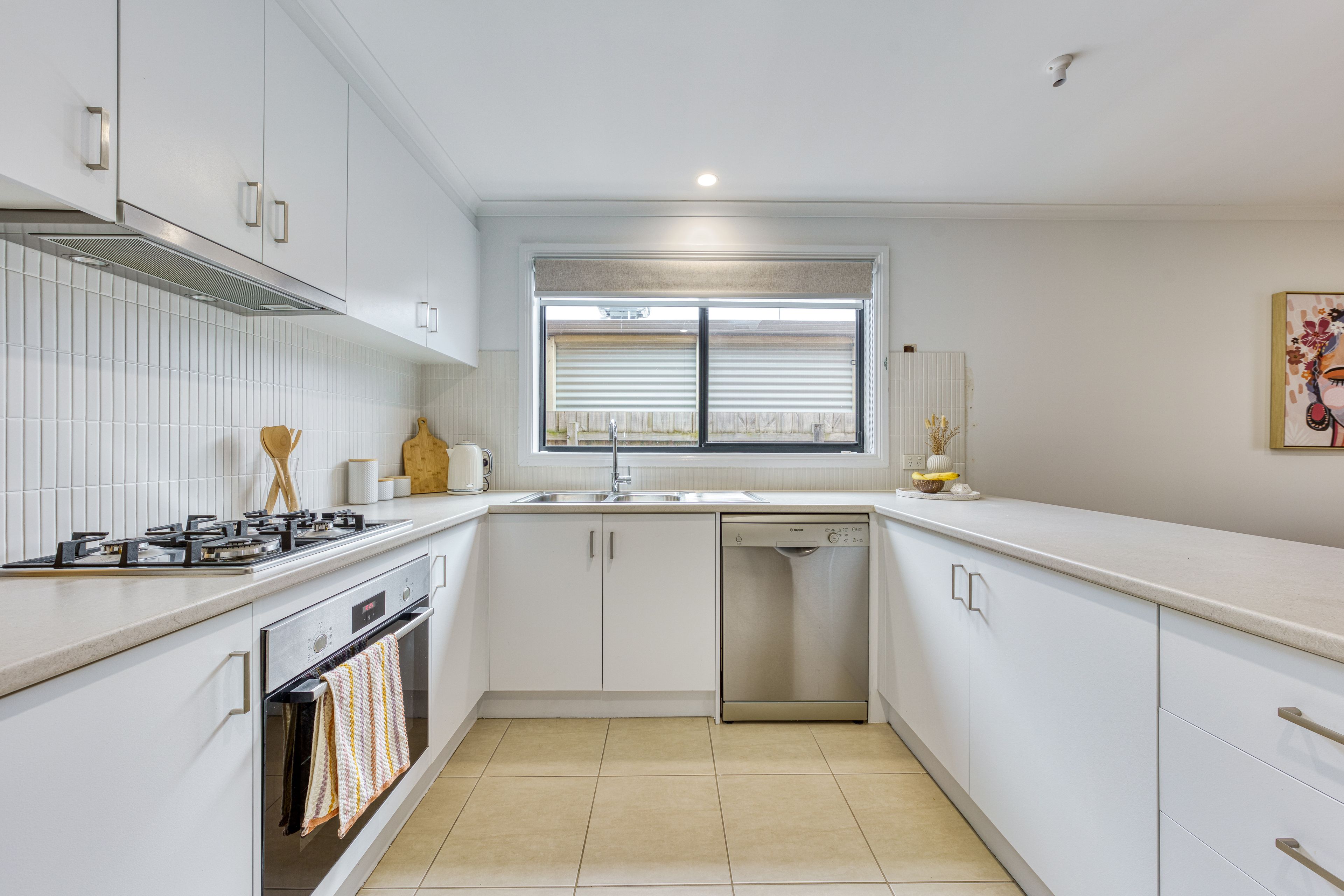 39 Currawong Crescent, Pakenham, VIC 3810