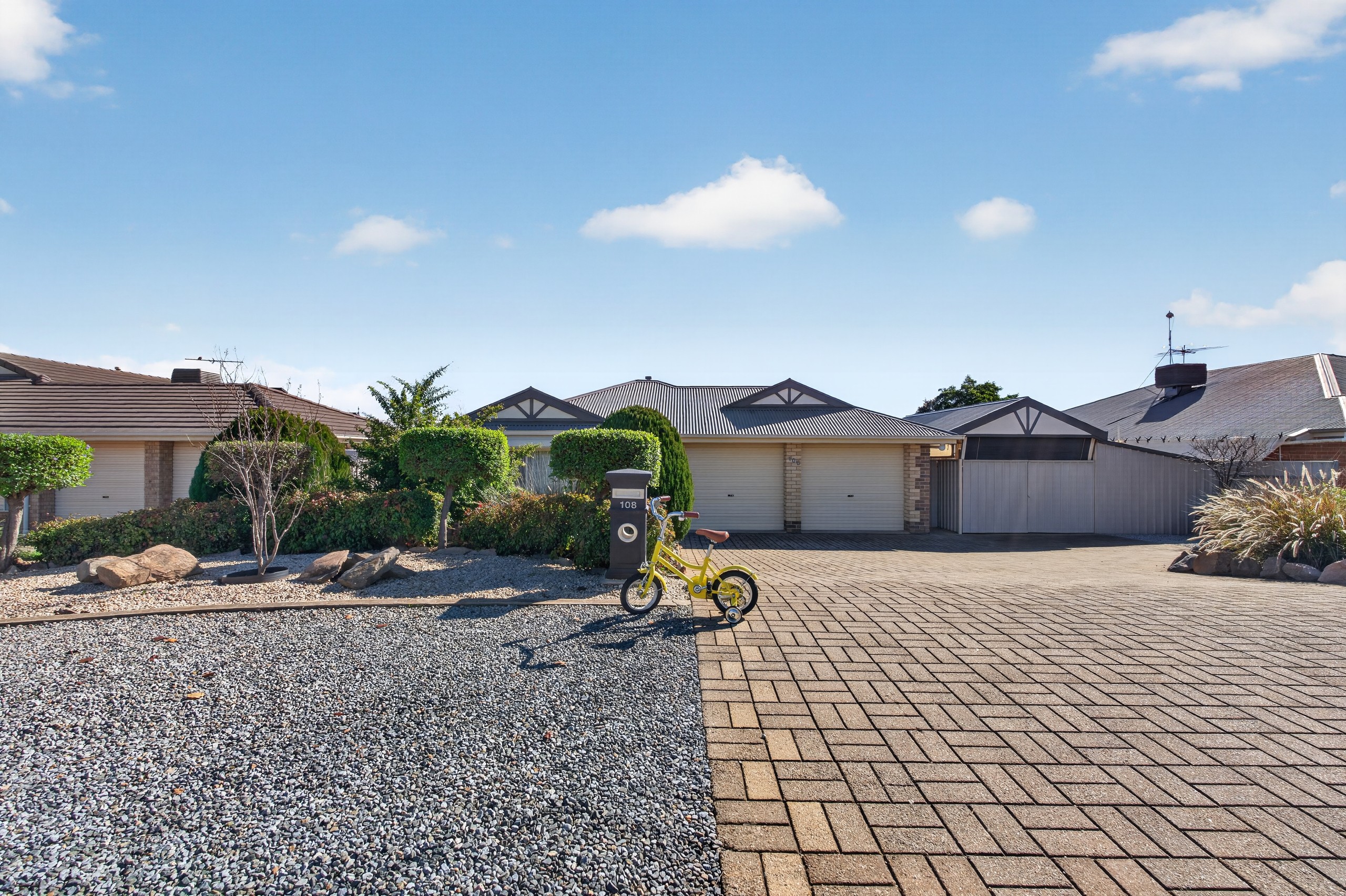 108 Sunnyside Drive, Evanston Park, SA 5116