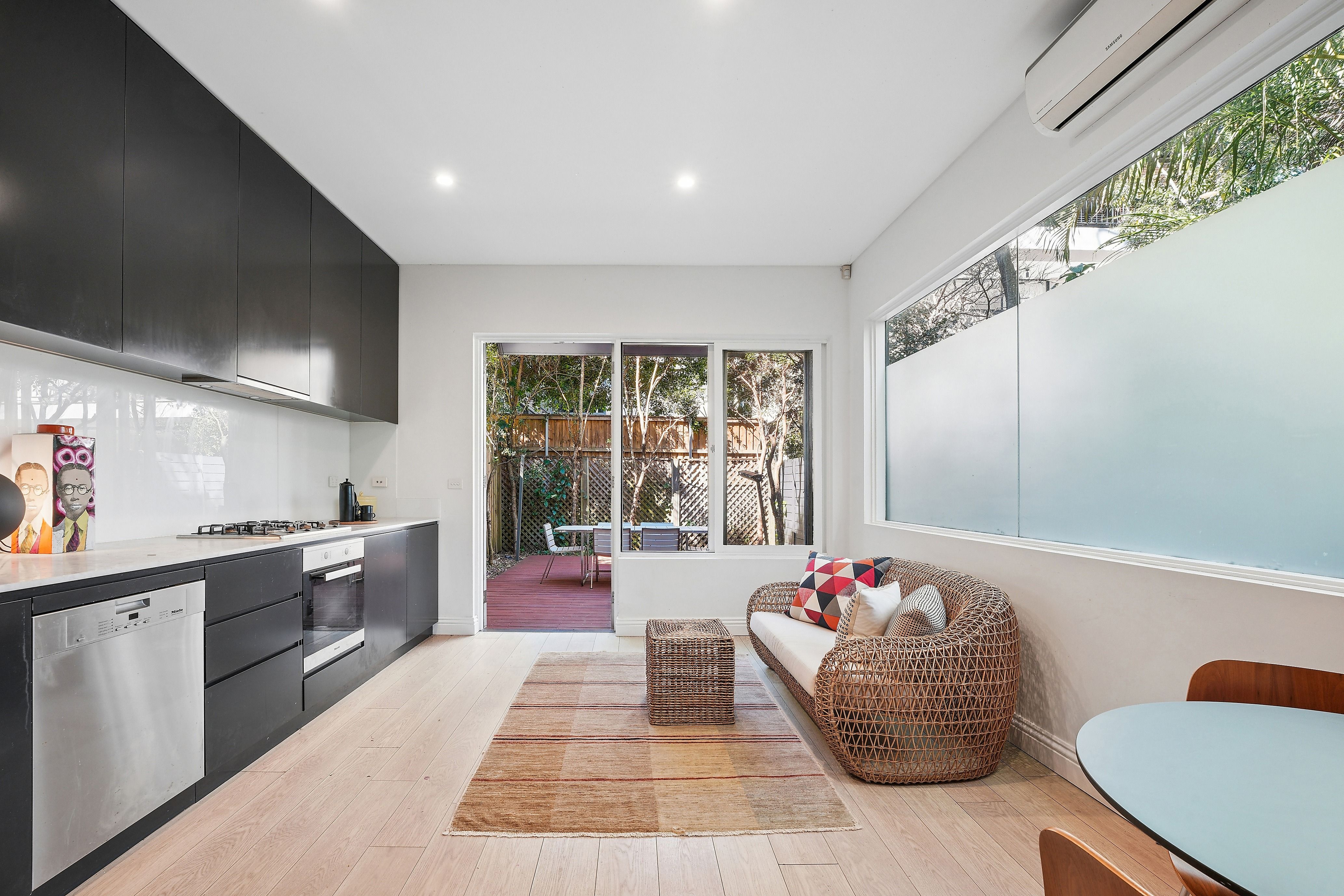 11 Neild Avenue — photo 7 of 15