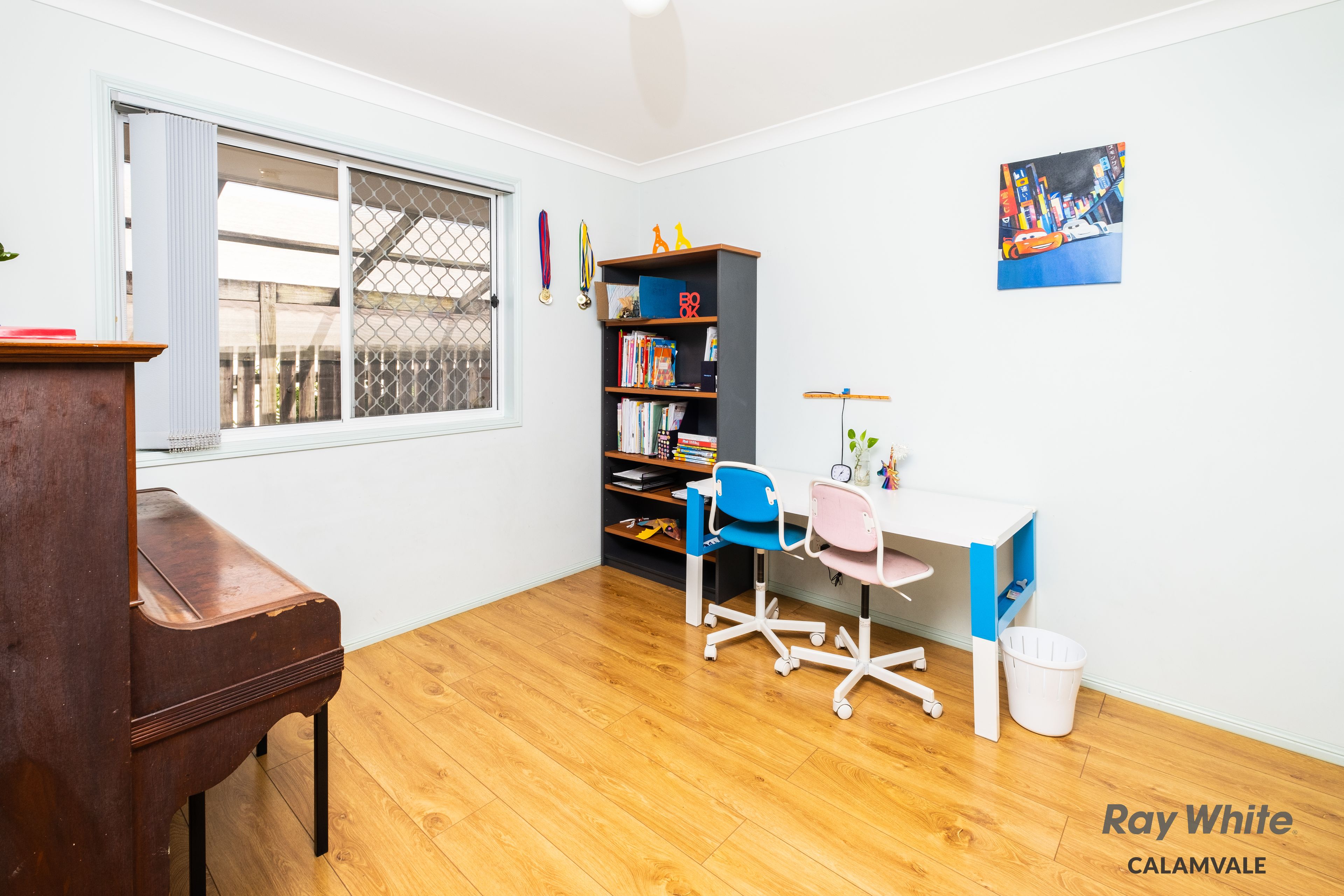 6 Vanda Close — photo 8 of 22