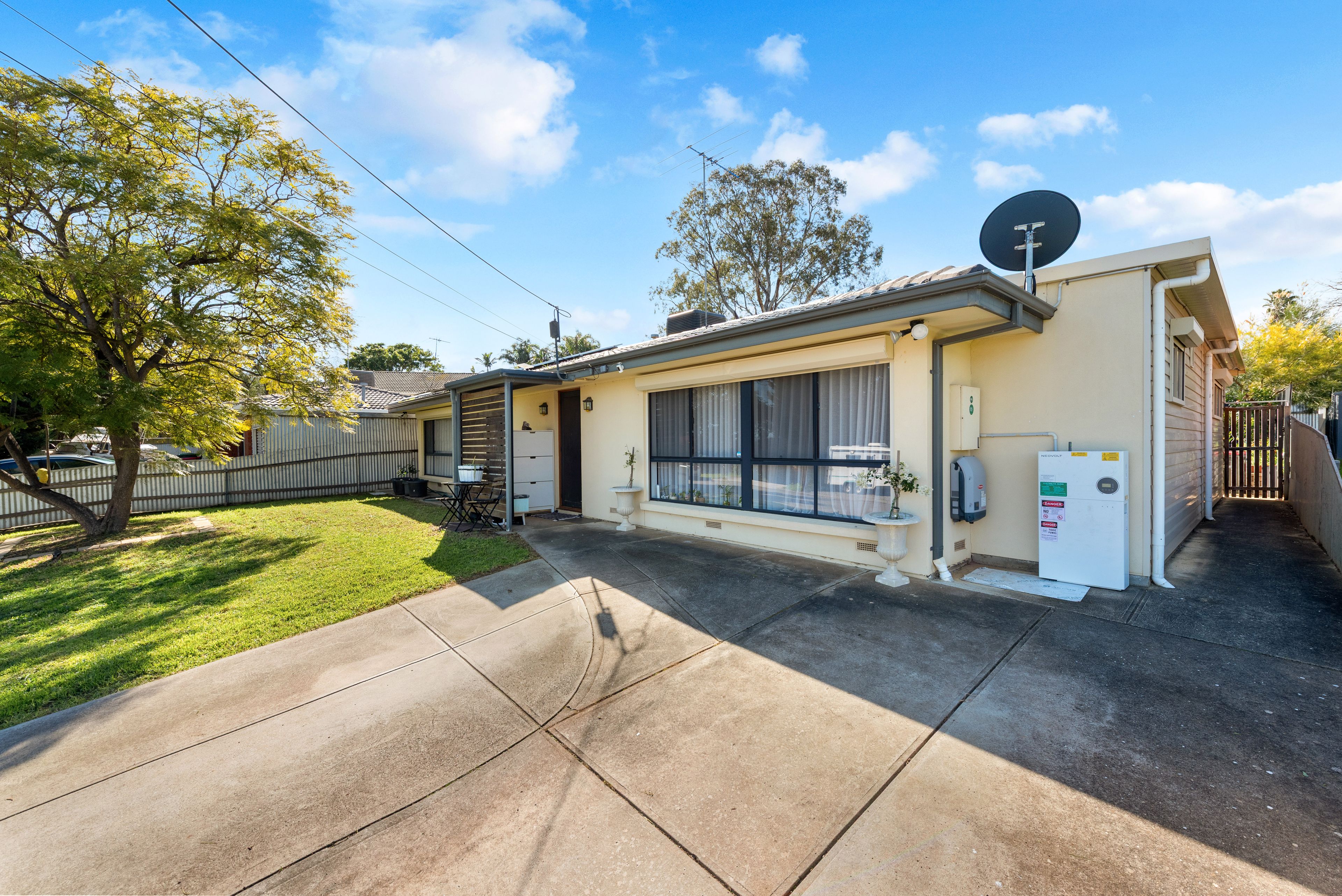 18 Greenloop Crescent, Huntfield Heights, SA 5163