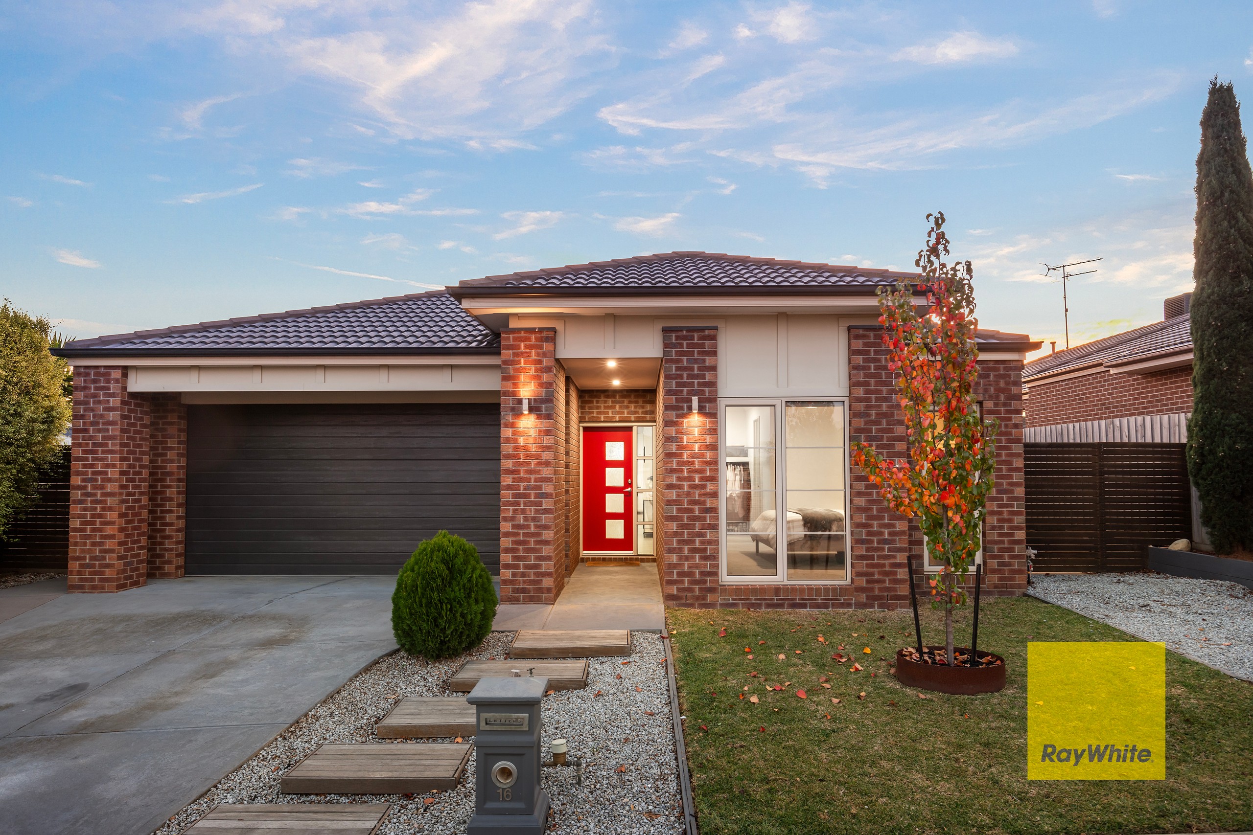 16 Tracken Terrace, Grovedale, VIC 3216