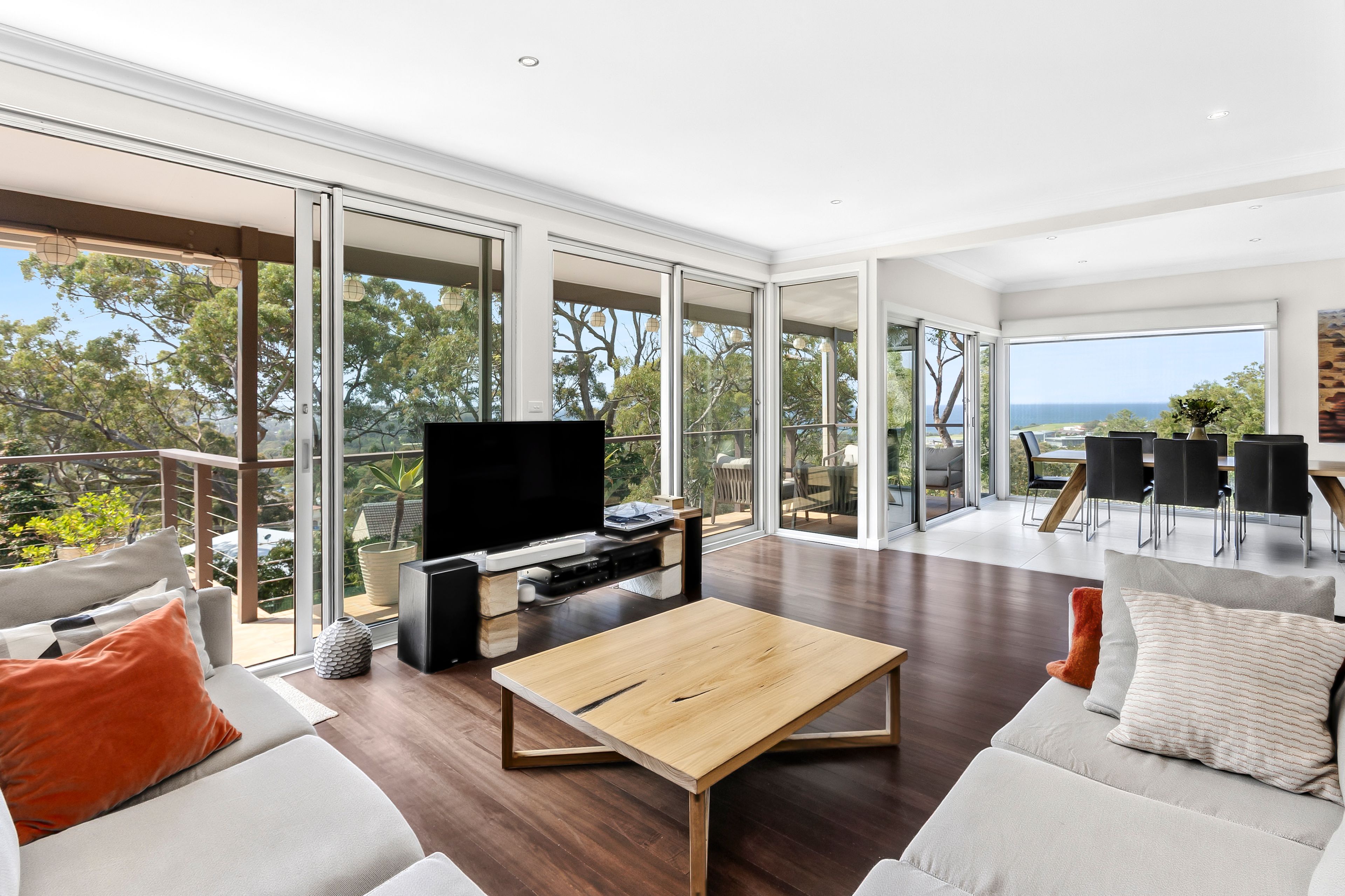 44 Bertana Crescent — photo 9 of 21
