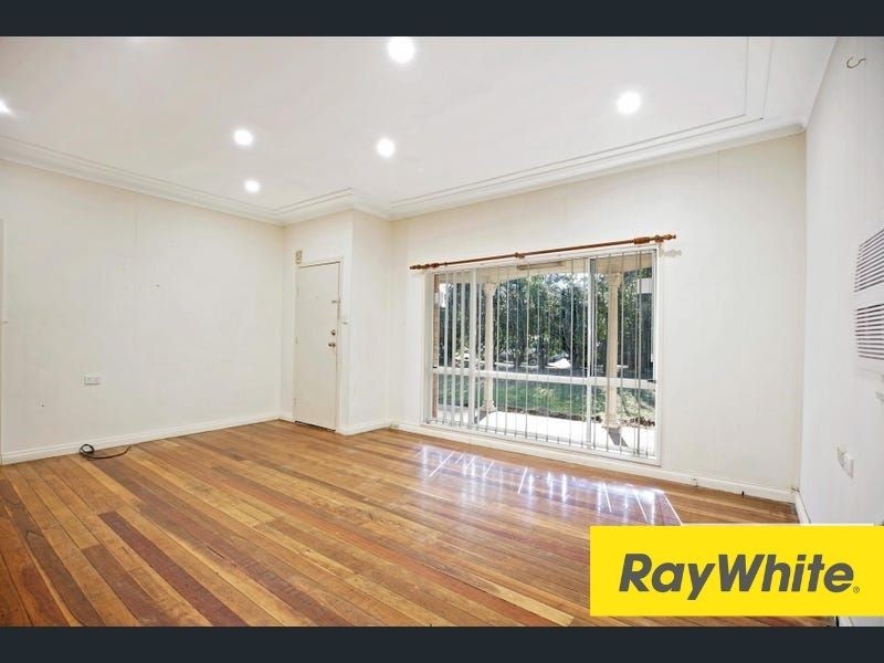 32 Gladys Crescent, Seven Hills, NSW 2147