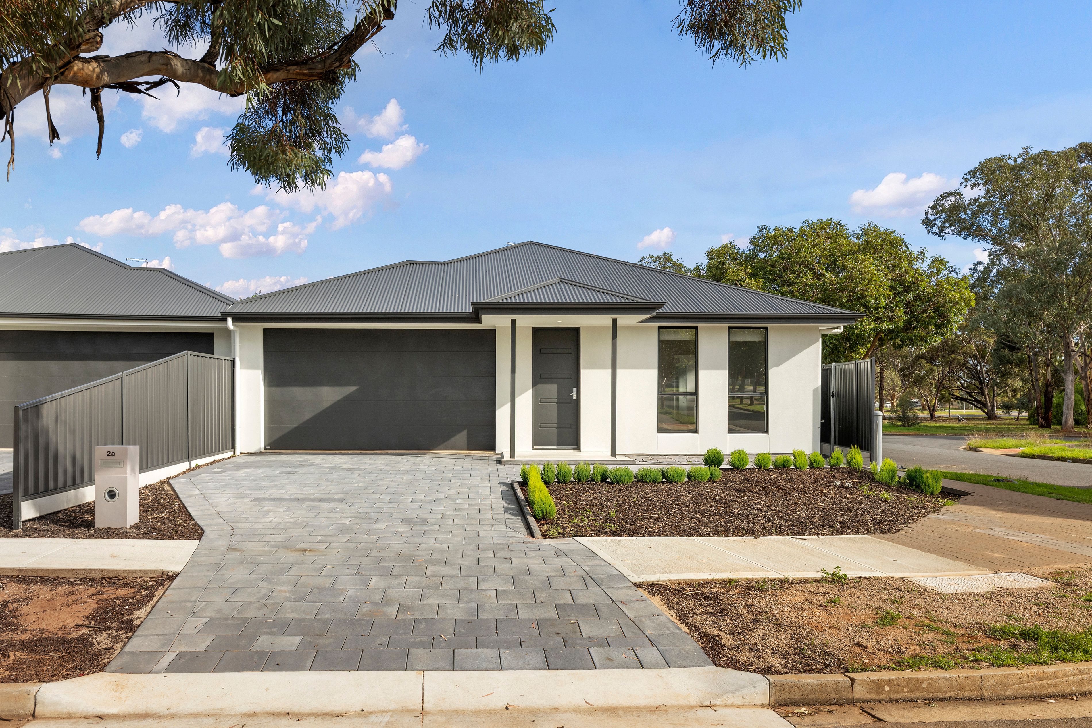 2B Davidson Road, Elizabeth Vale, SA 5112