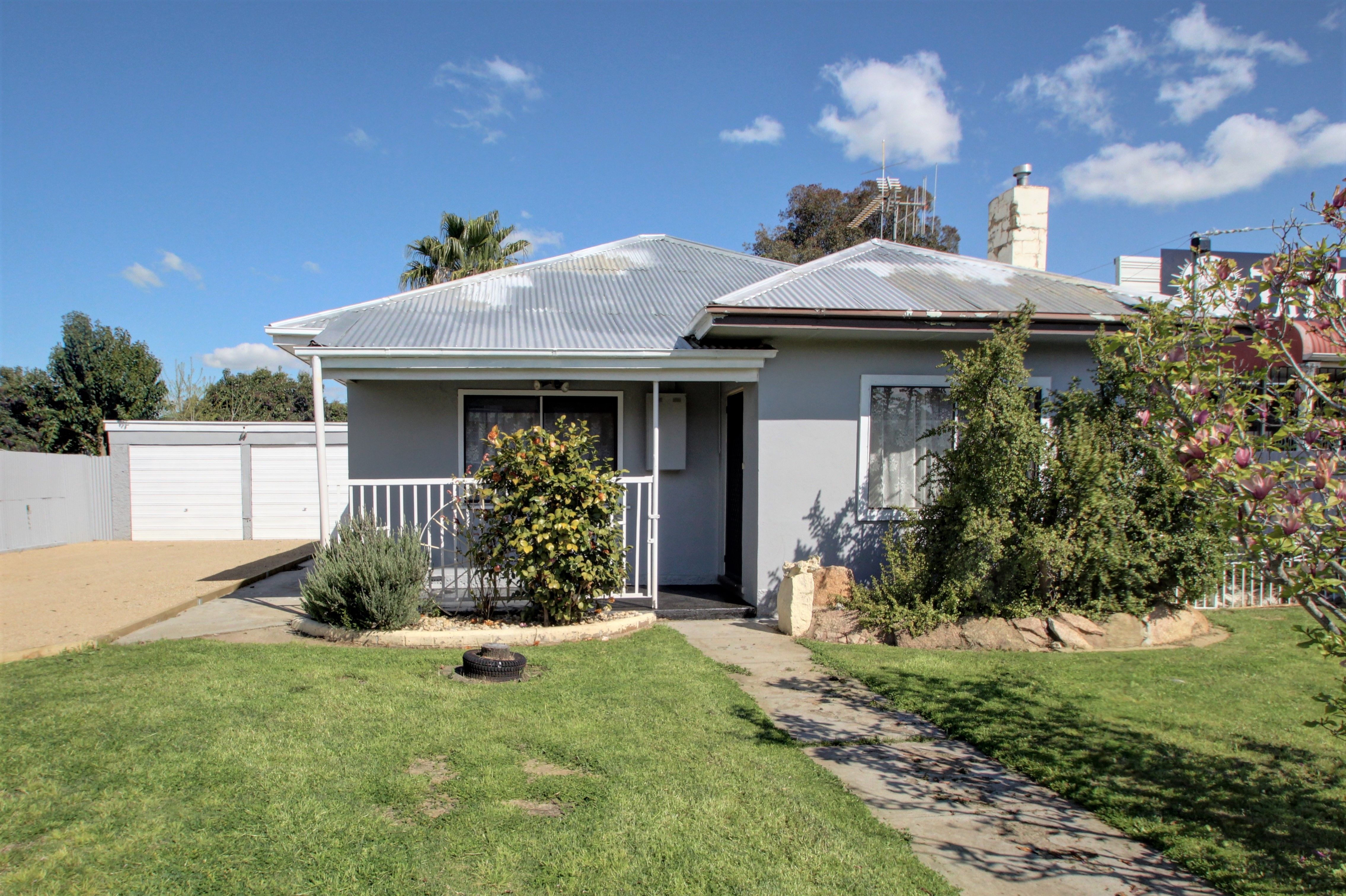 8 Mookarii Street, Cobram VIC 3644