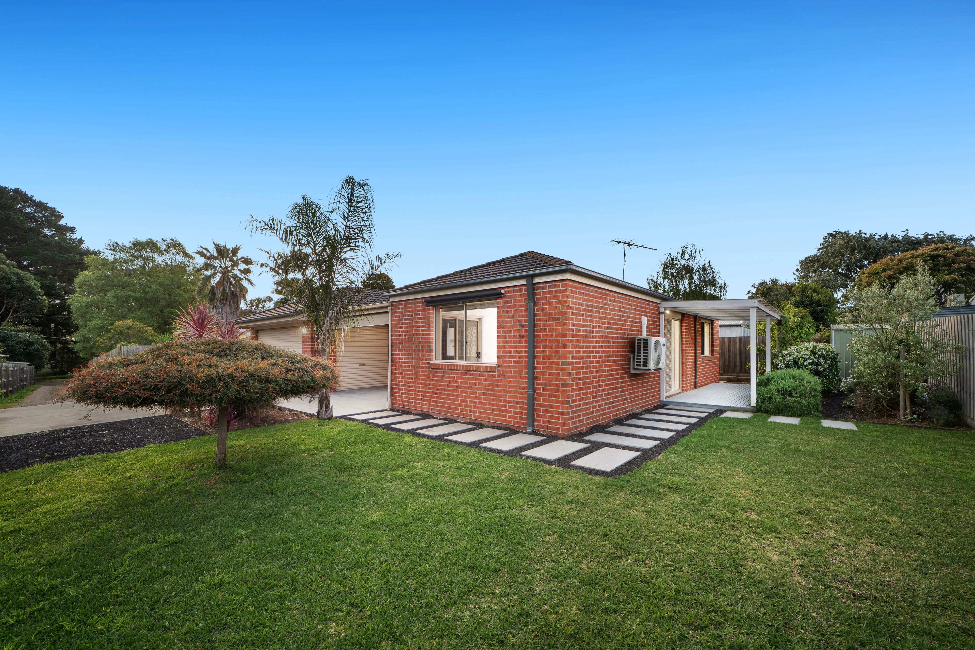 8a Pearce Street — photo 14 of 24