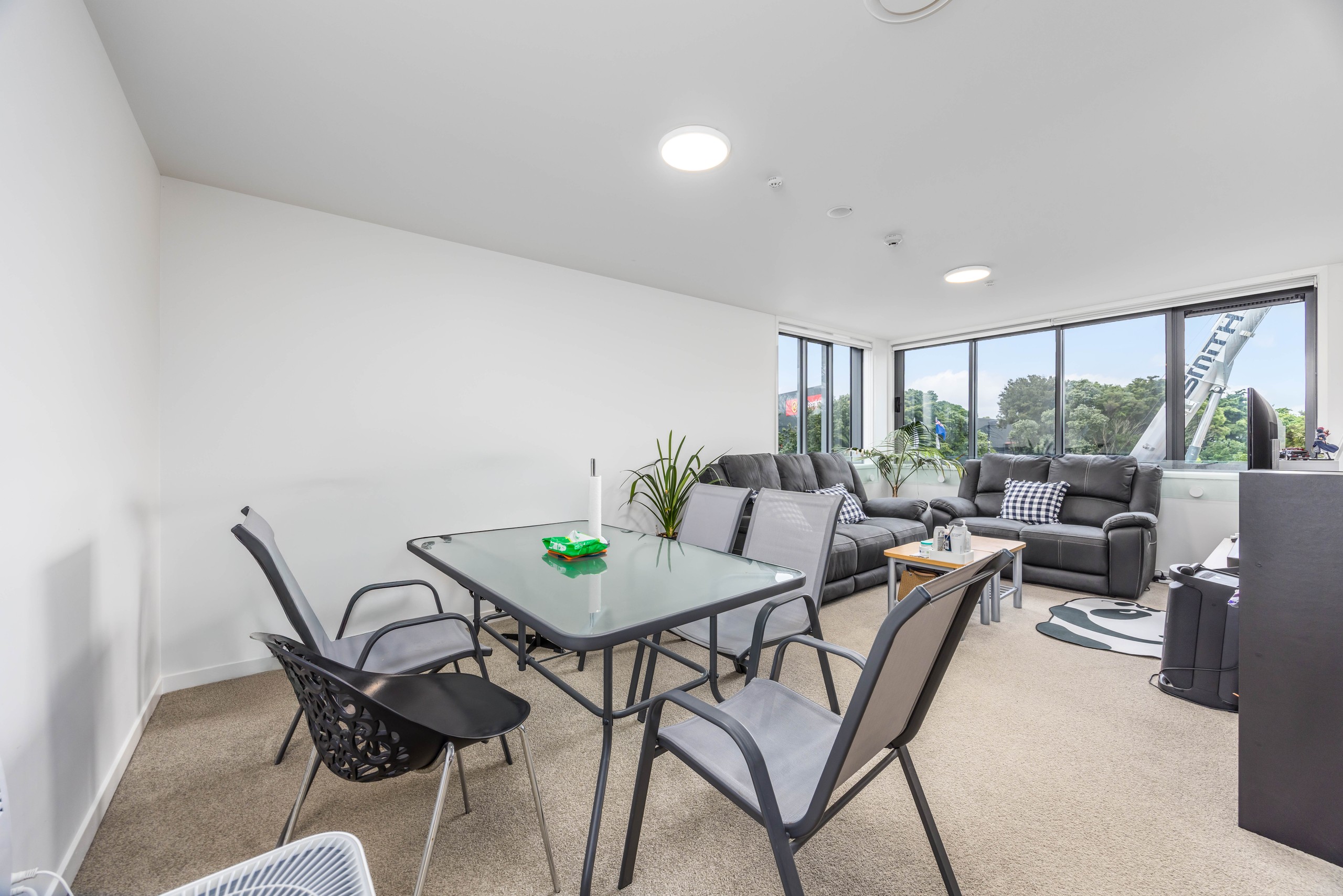 1K/27 Morning Star Place, Mount Albert, Auckland City