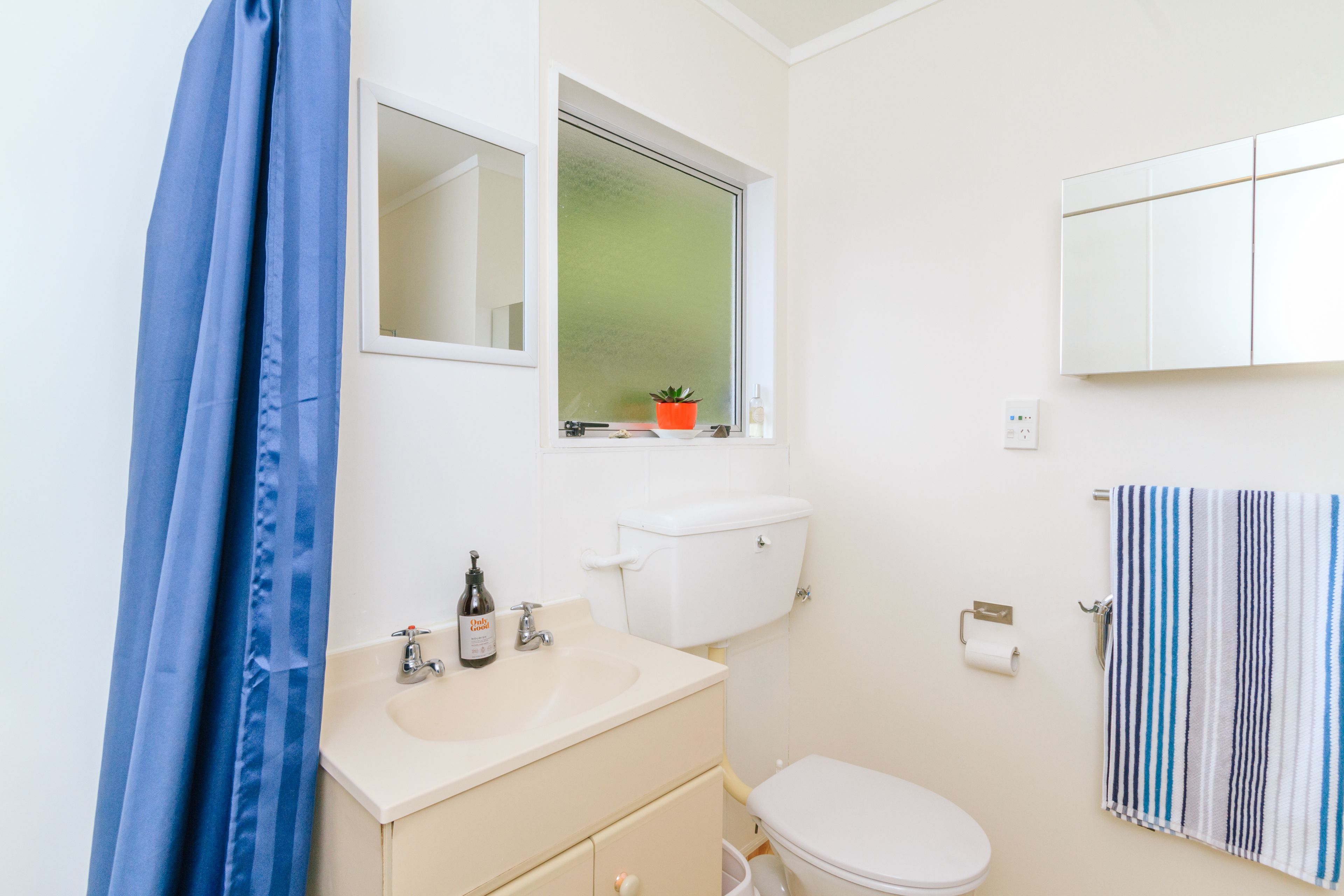 20 Mataura Grove, Wainuiomata, Lower Hutt City