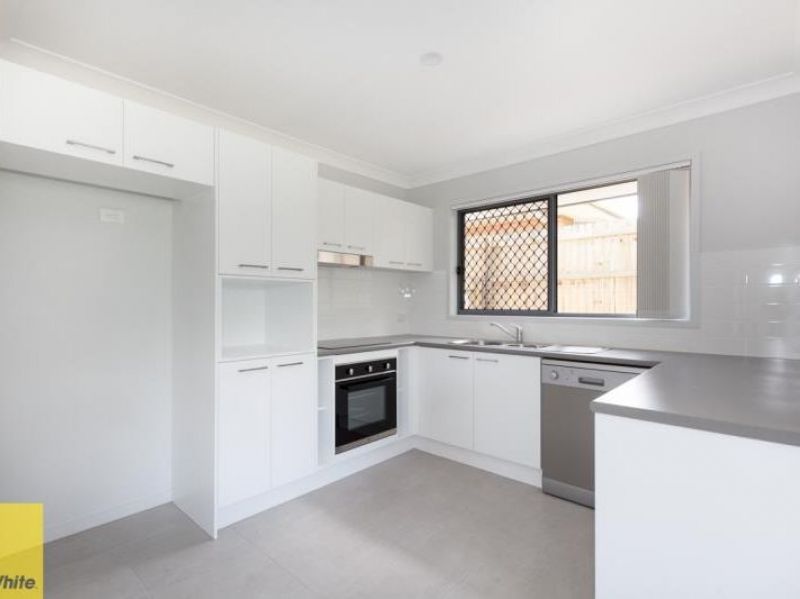 29A Wright Cresent, Flinders View, QLD 4305