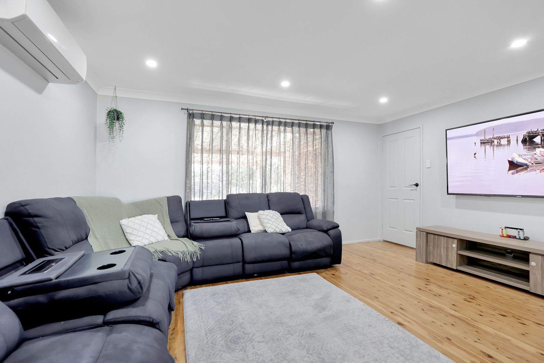 13 Hazel Close, Cranebrook, NSW 2749