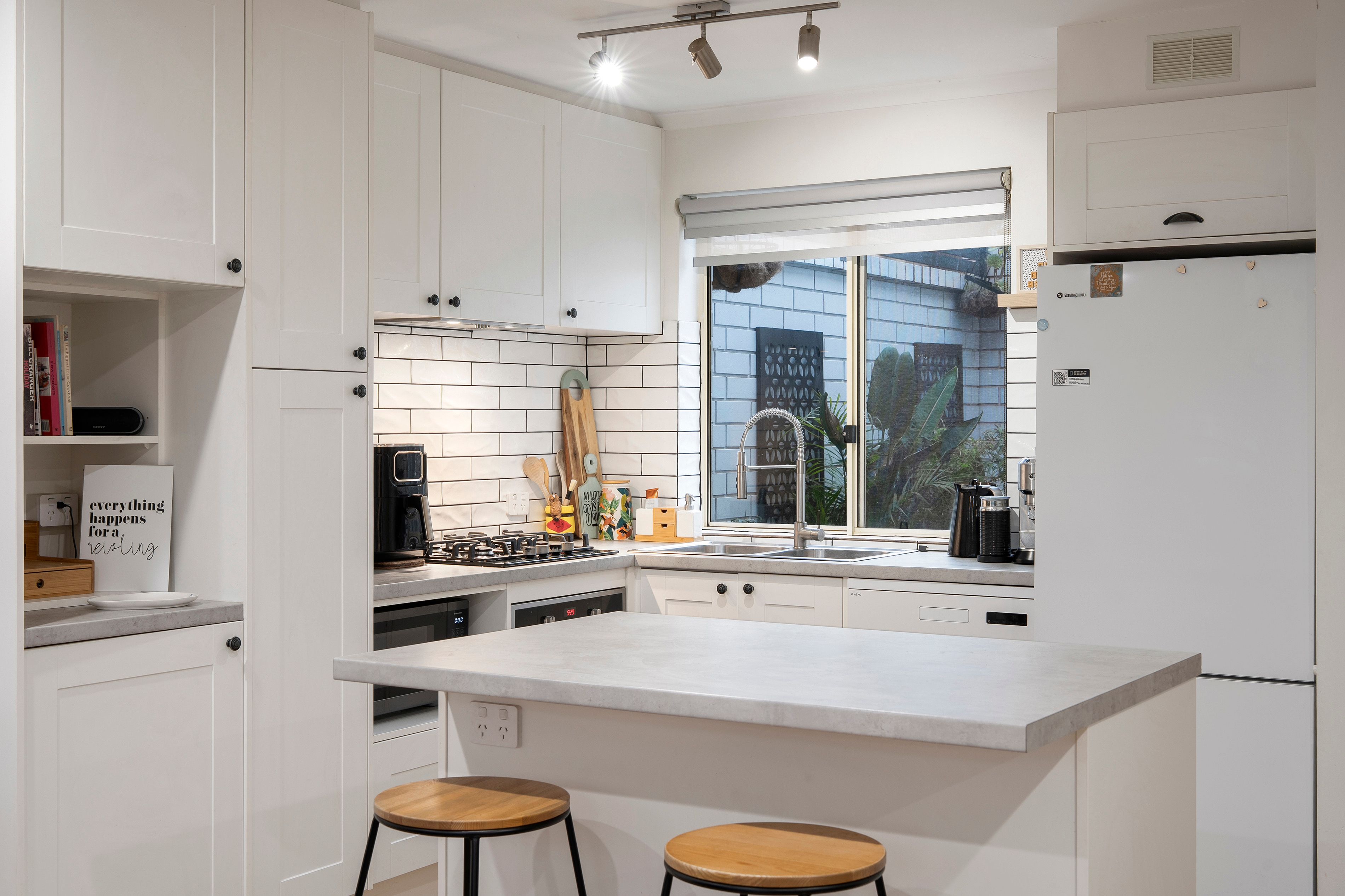 1/2 Leron Avenue — photo 9 of 20