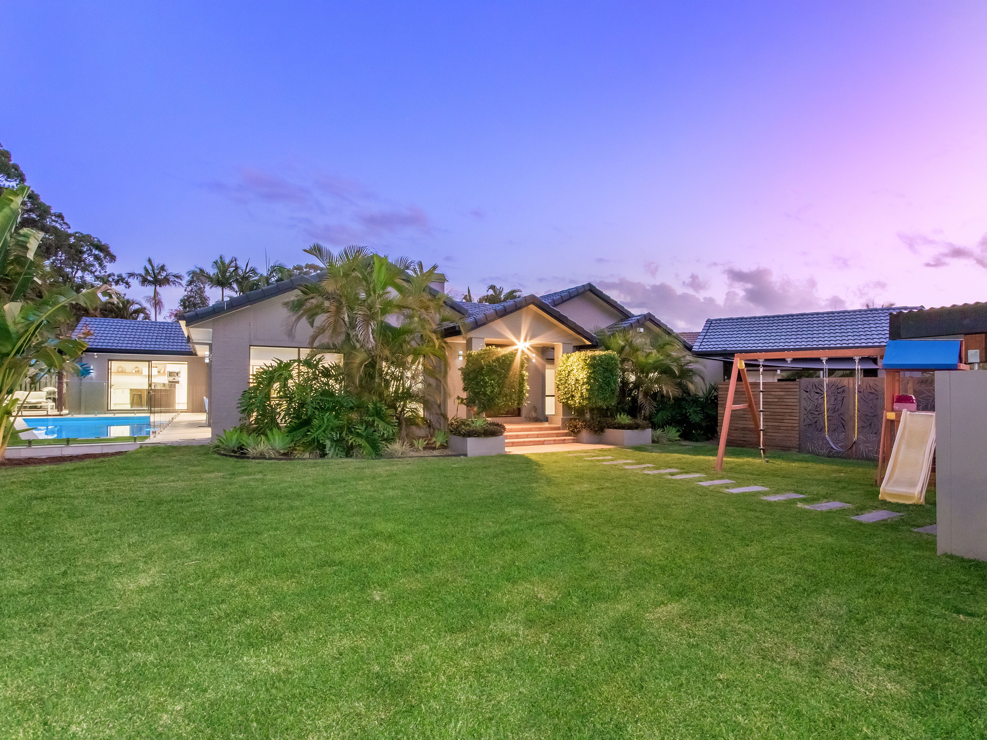 21 Camberwell Circuit, Robina, QLD 4226