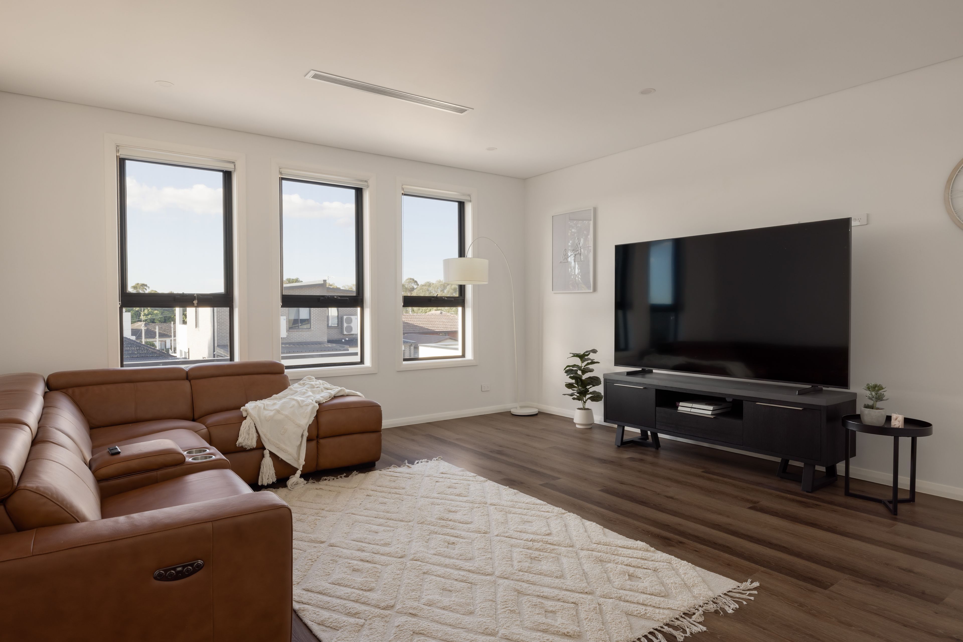 25 Duffy Street — photo 16 of 22