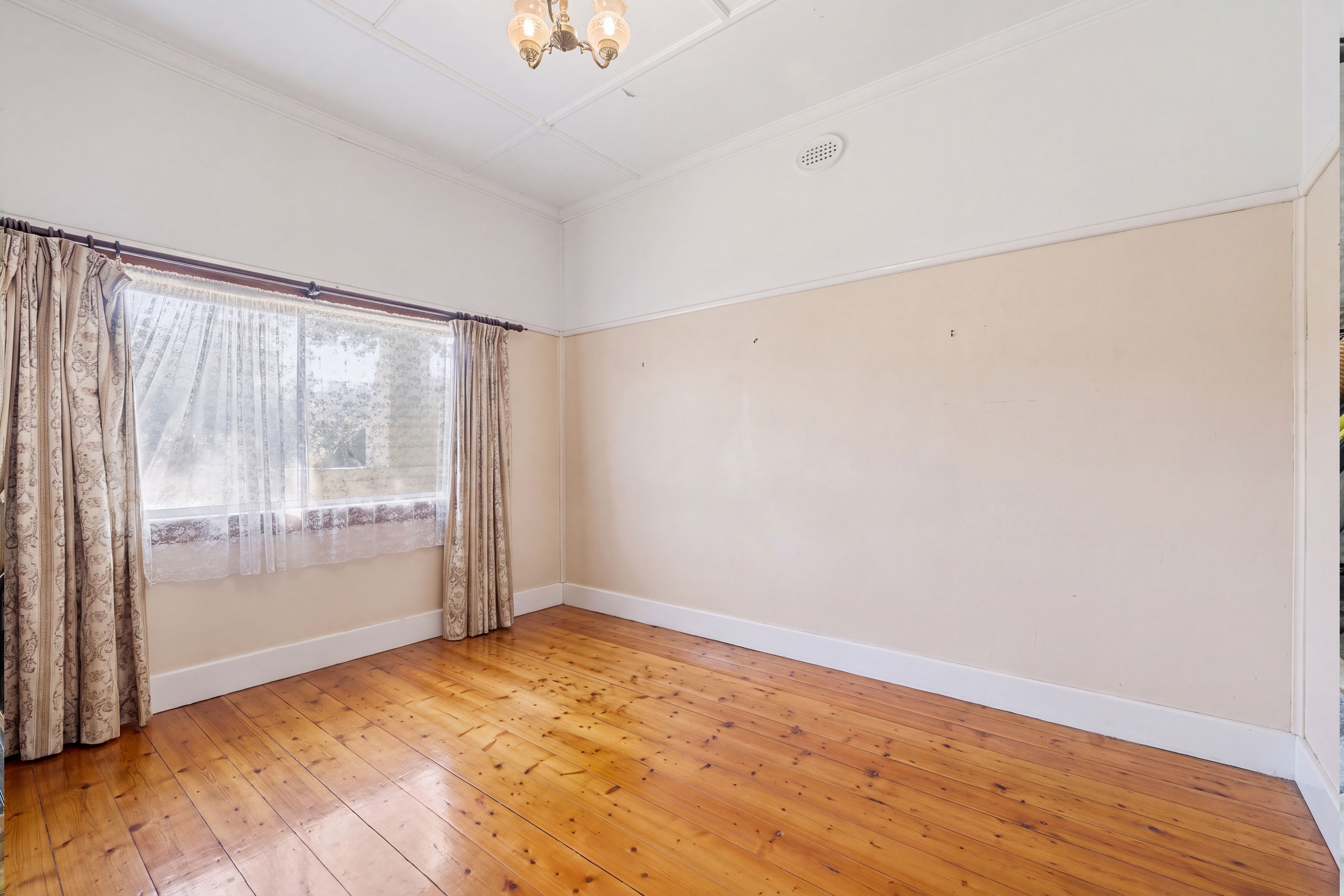 22 Herbert Street — photo 8 of 15