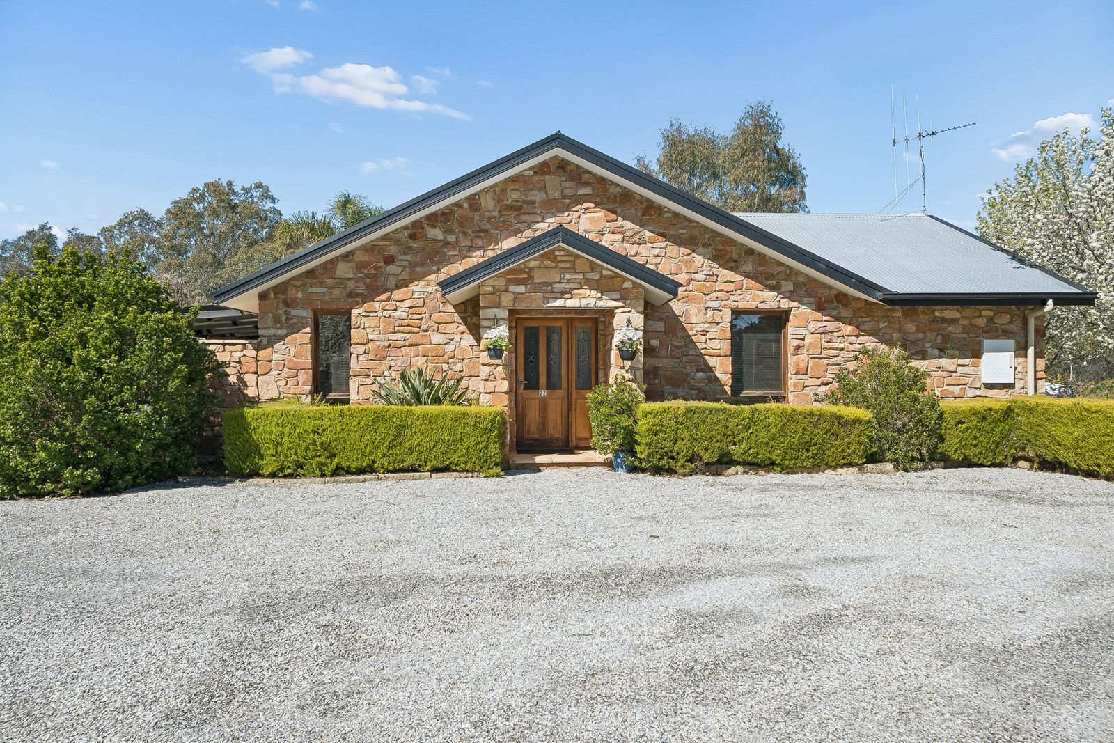 22 Longwood Road, Avenel, VIC 3664