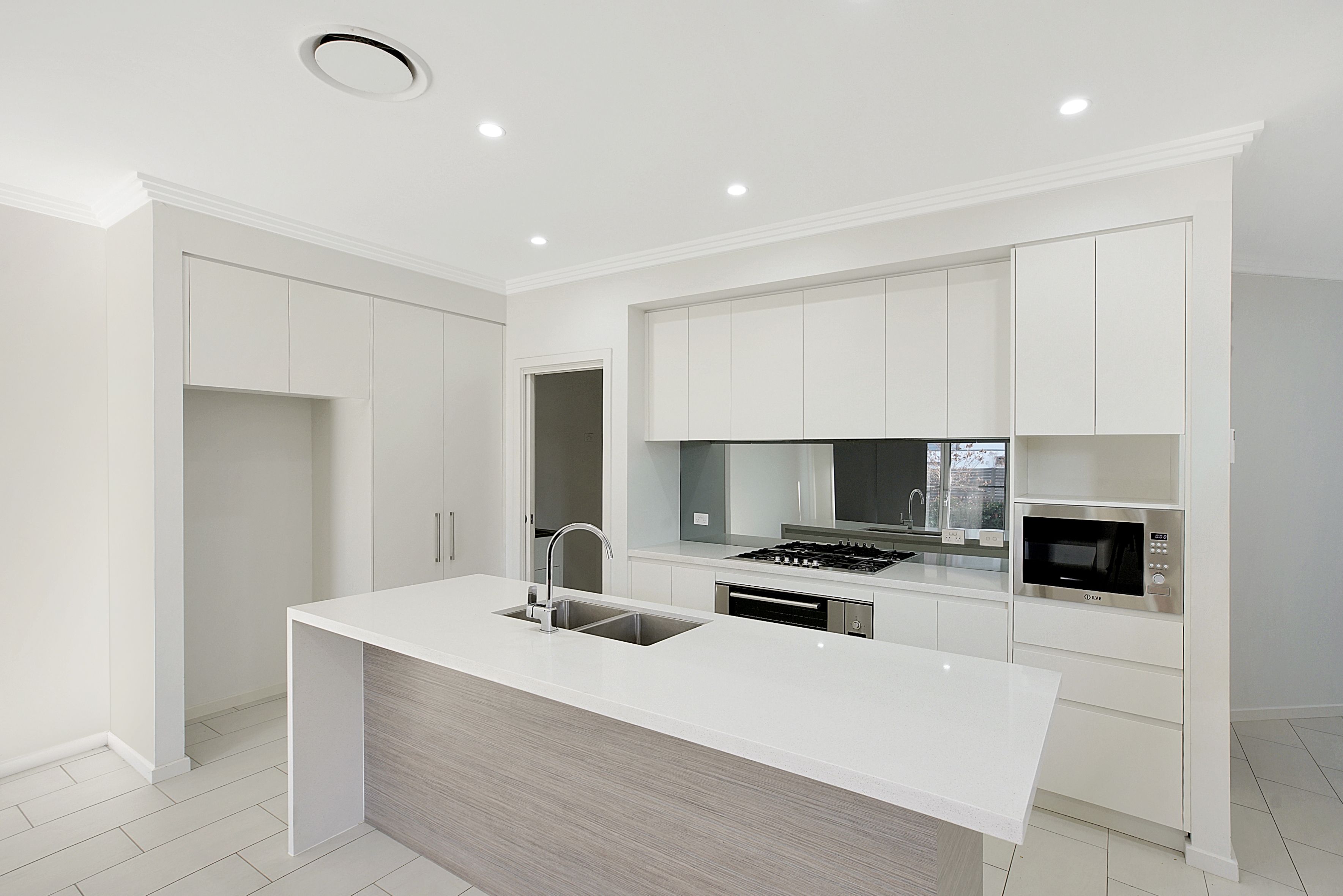 95 Bradley Street, Glenmore Park, NSW 2745
