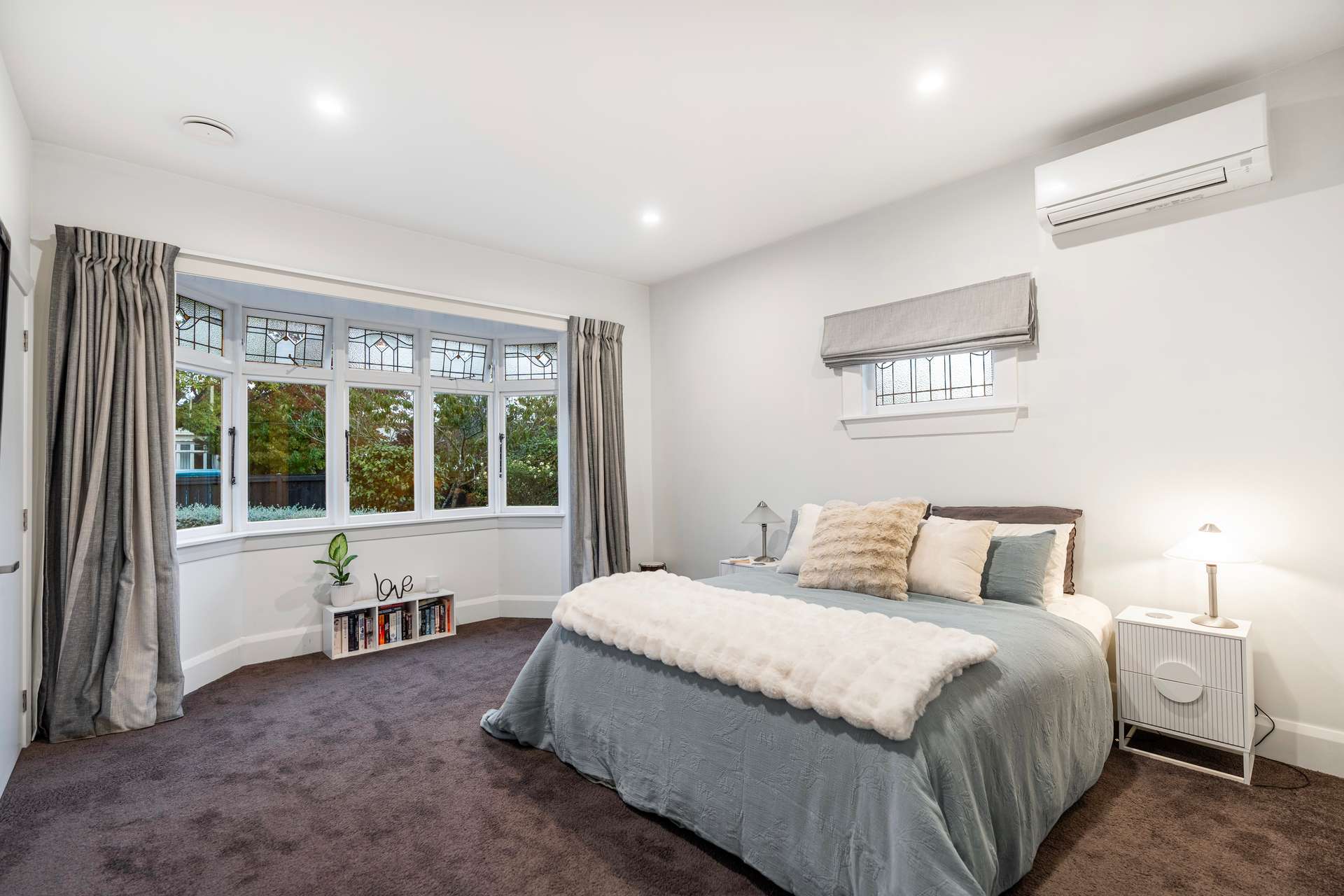 19 Francis Avenue photo 8
