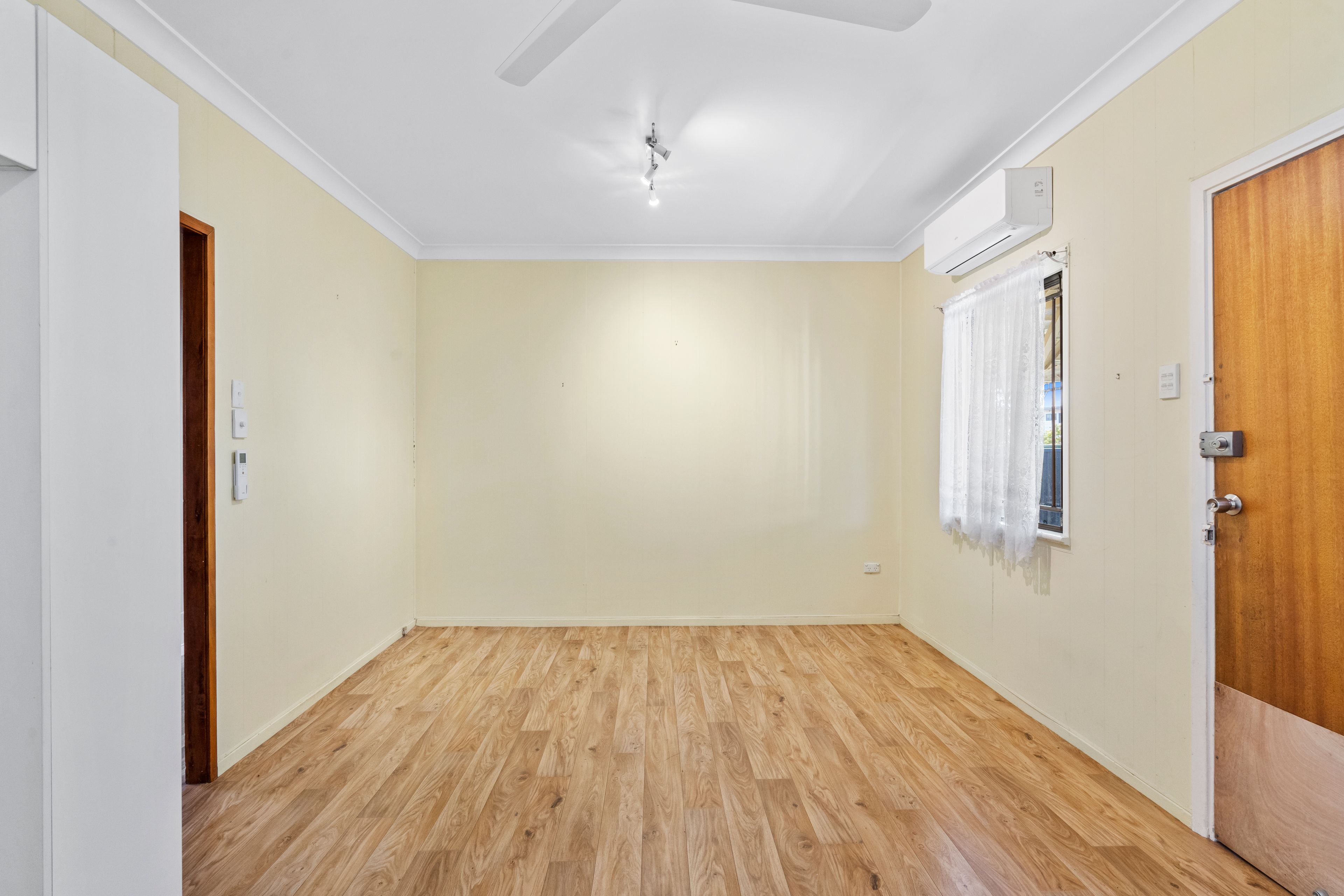 14 Hanify Street — photo 11 of 13