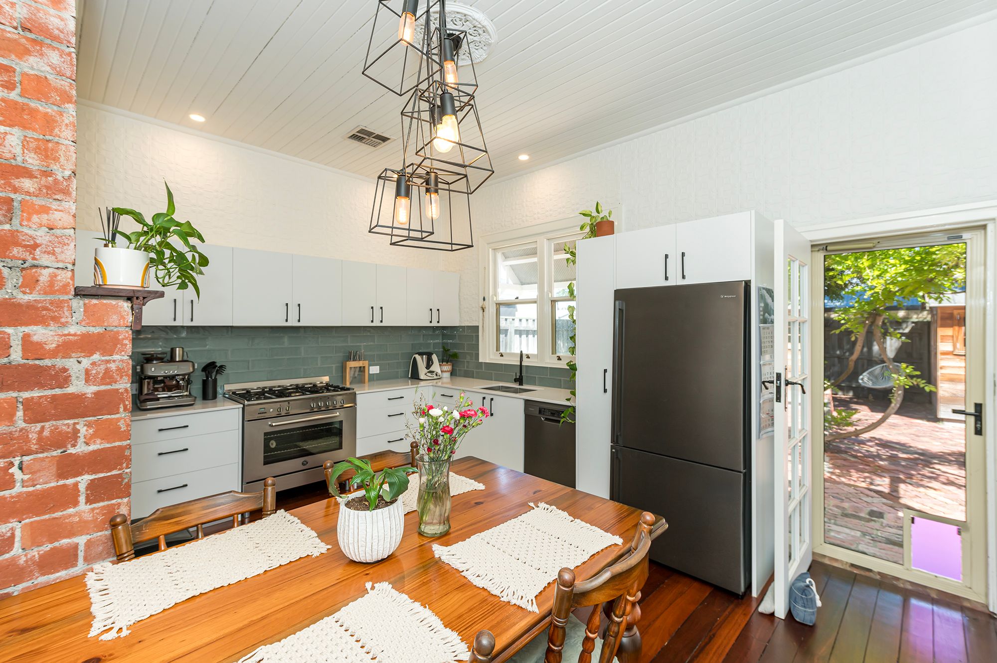 57 Lawrence Street — photo 8 of 20
