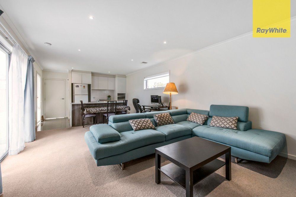13 Botanic Place, Wantirna South, VIC 3152