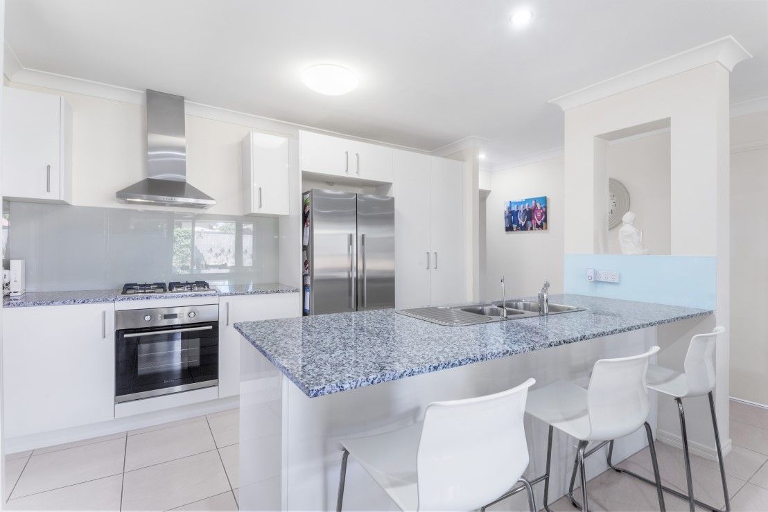 11 Lomond Street, North Lakes, QLD 4509