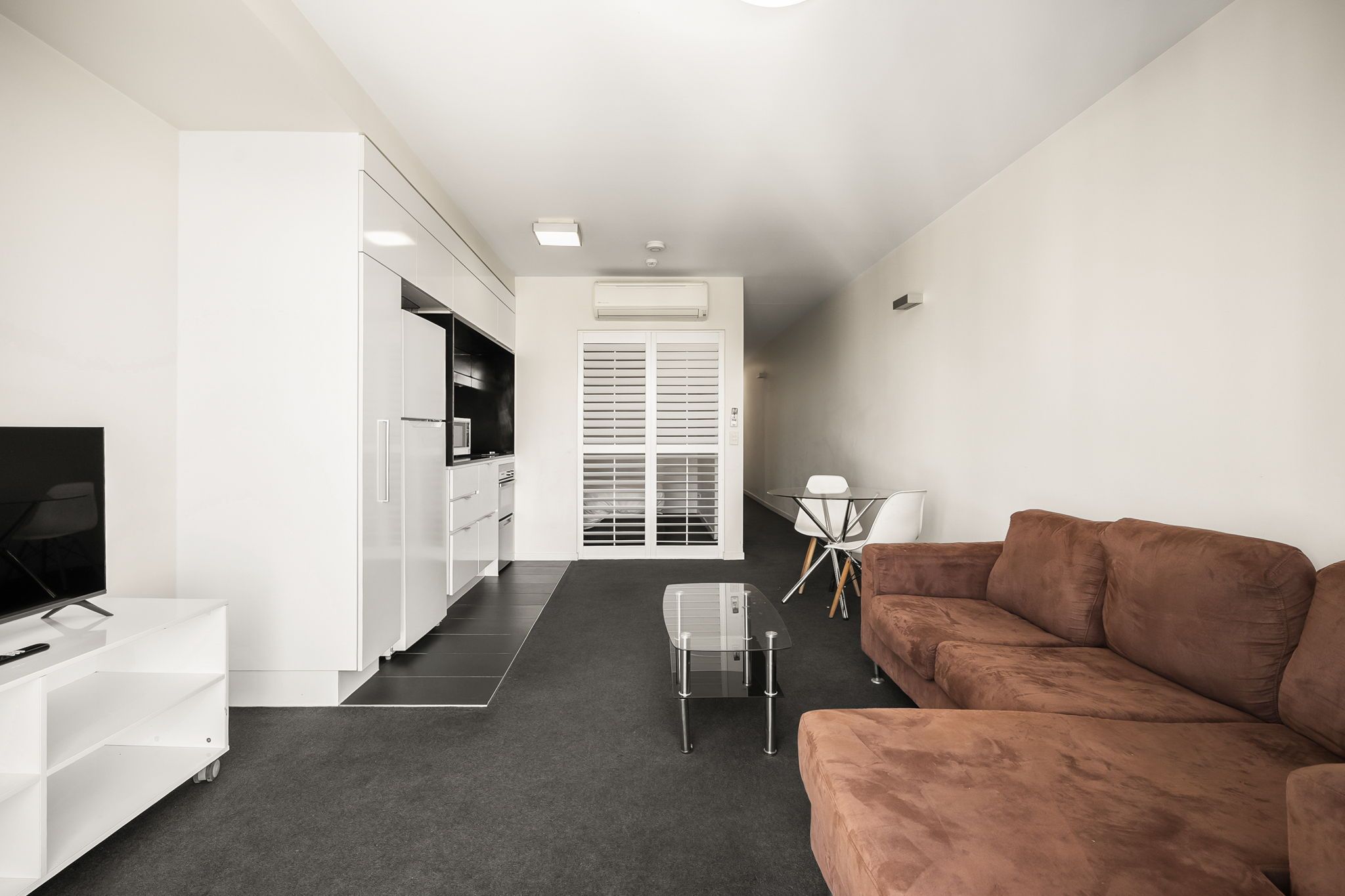 706/8 Jeays Street — photo 6 of 13