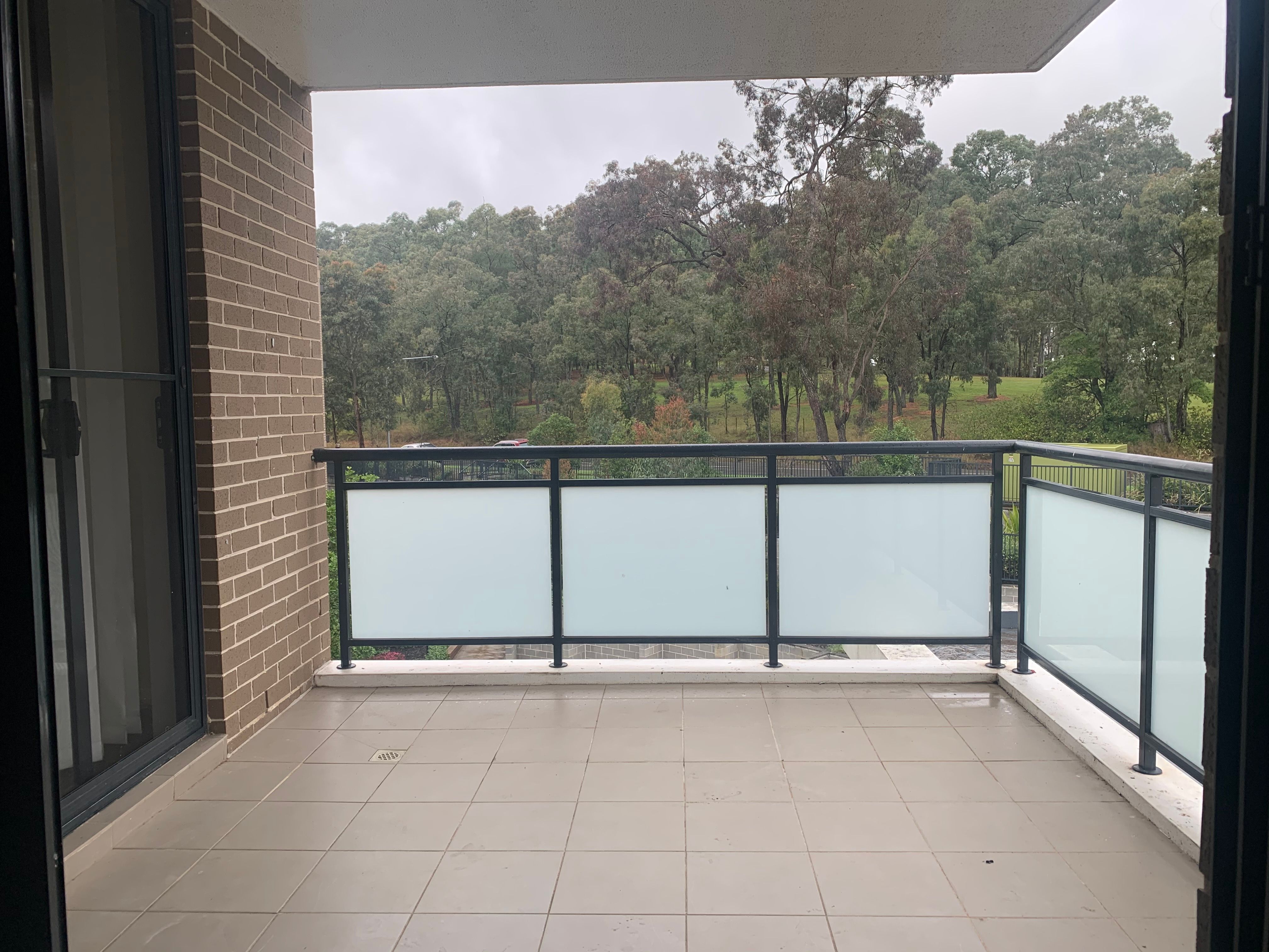 100/40-52 Barina Downs Road — photo 6 of 6