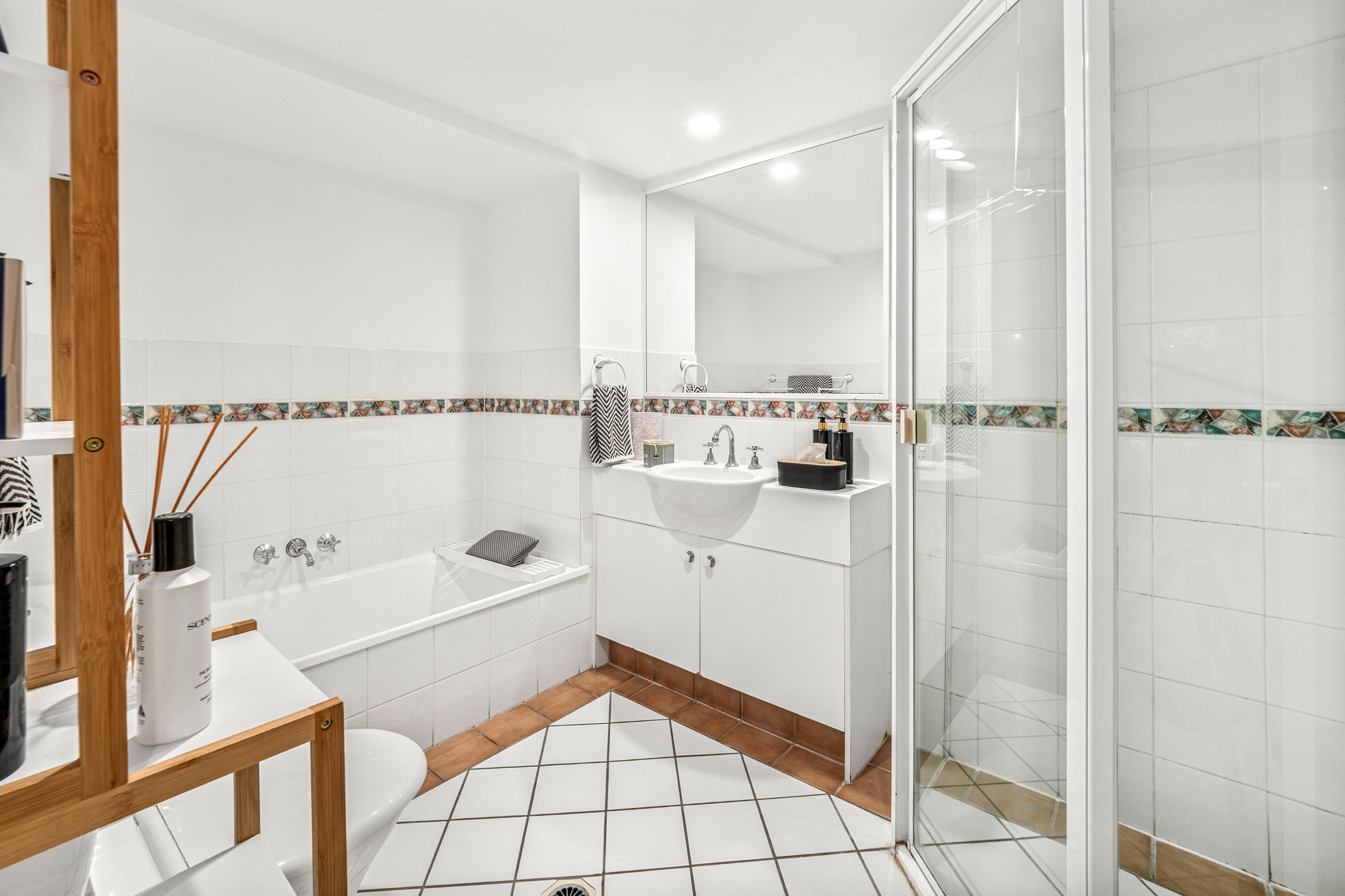 4001/56 Wharf Street — photo 12 of 27