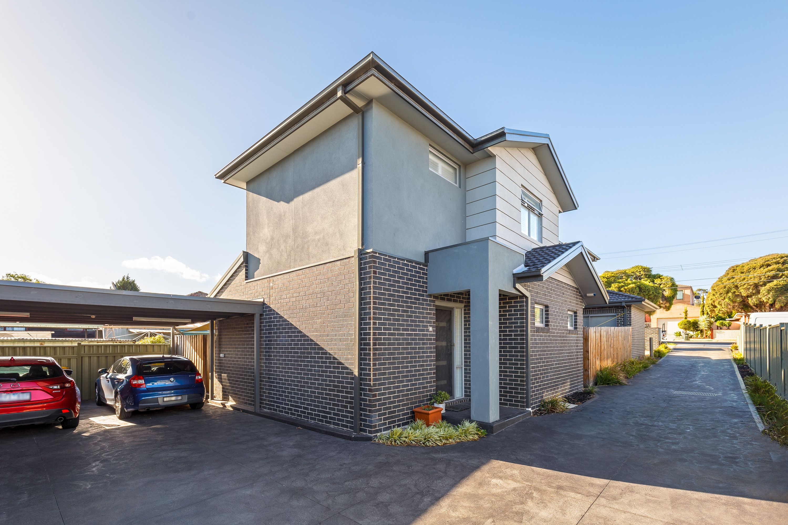 39 Purinuan Road, Reservoir VIC 3073