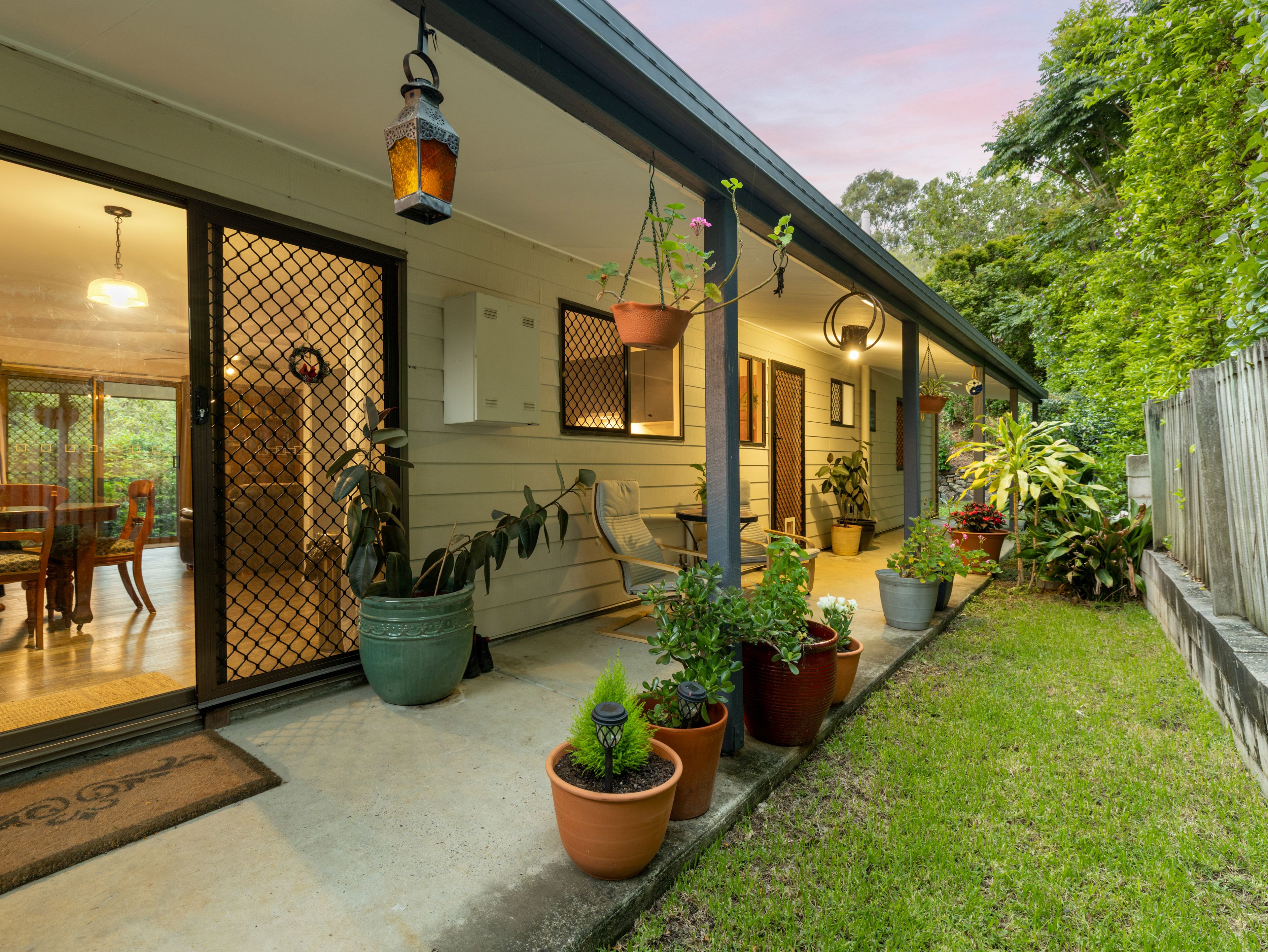 4 Sherwood Crescent, Bellbird Park, QLD 4300