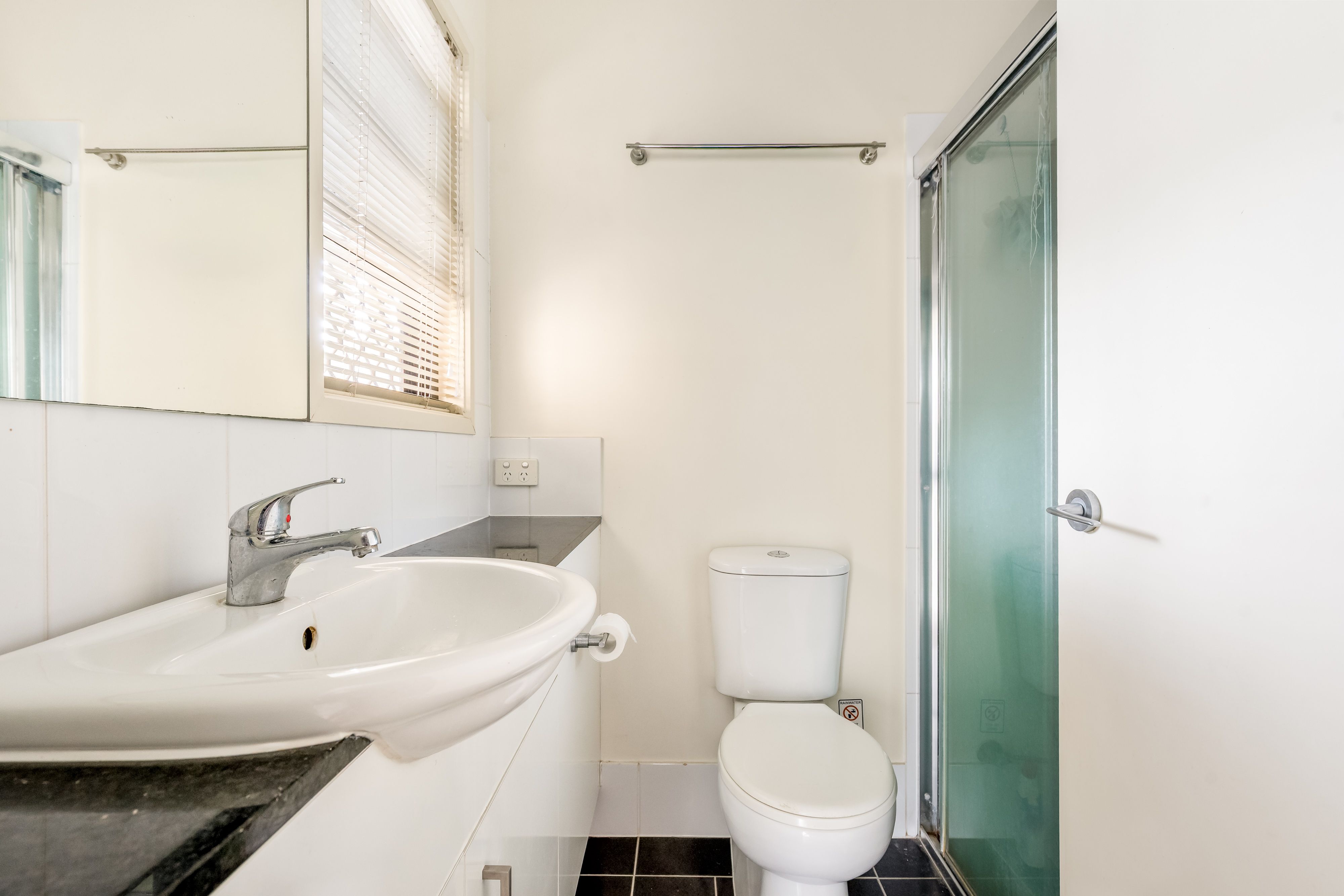 6/48 Glenalva Terrace — photo 9 of 17