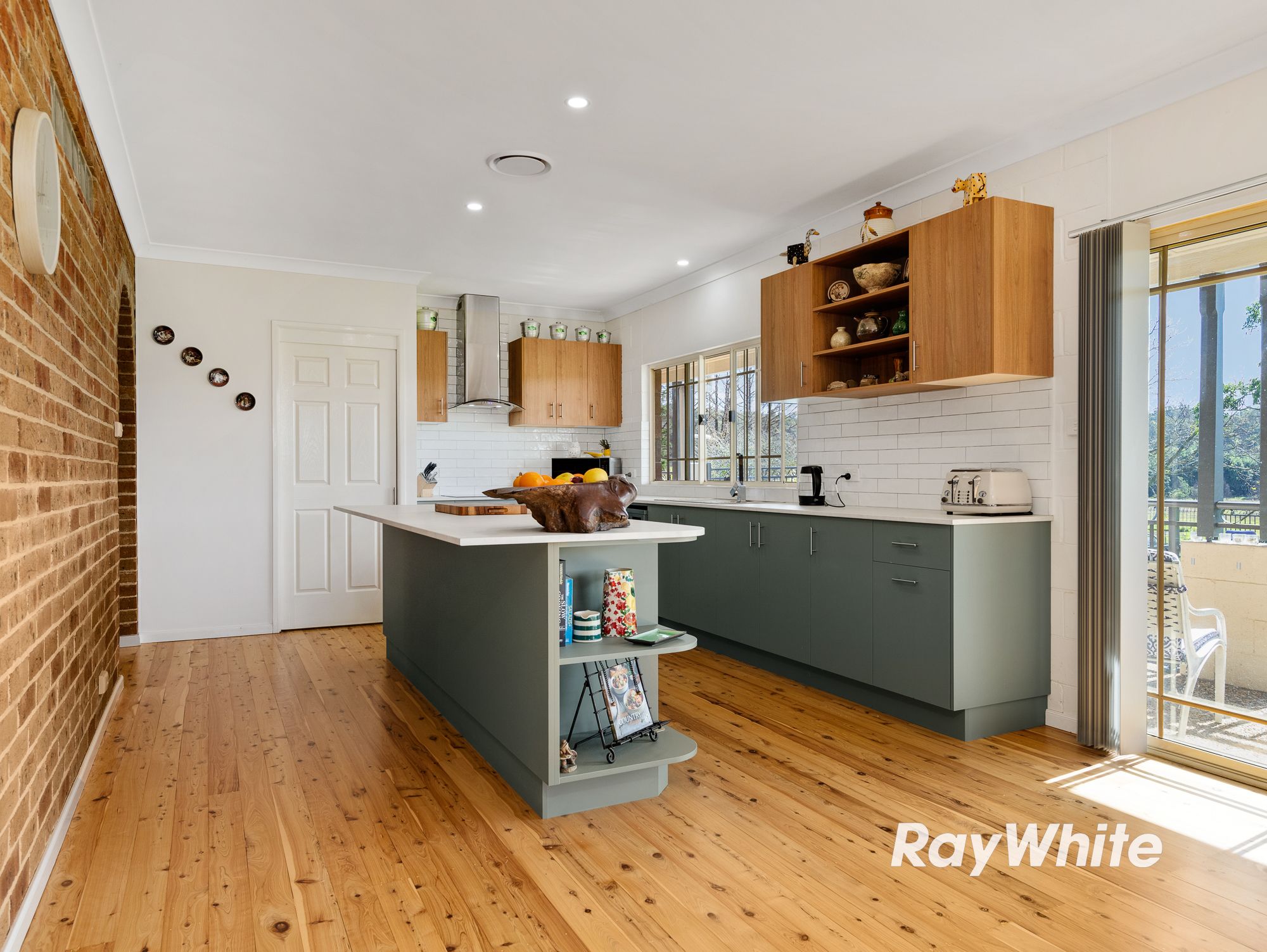 99A Yarragee Road — photo 6 of 30