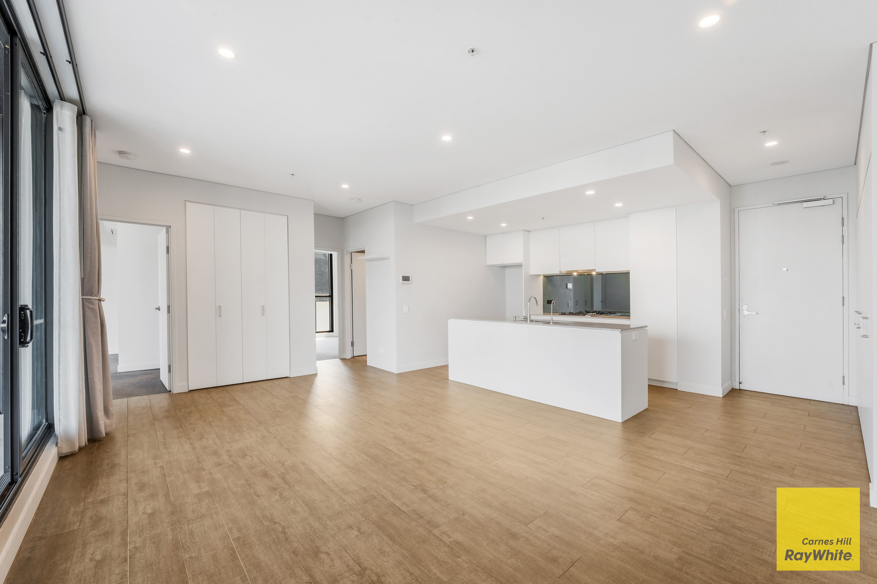 805/54 Soldiers Parade, Edmondson Park, NSW 2174