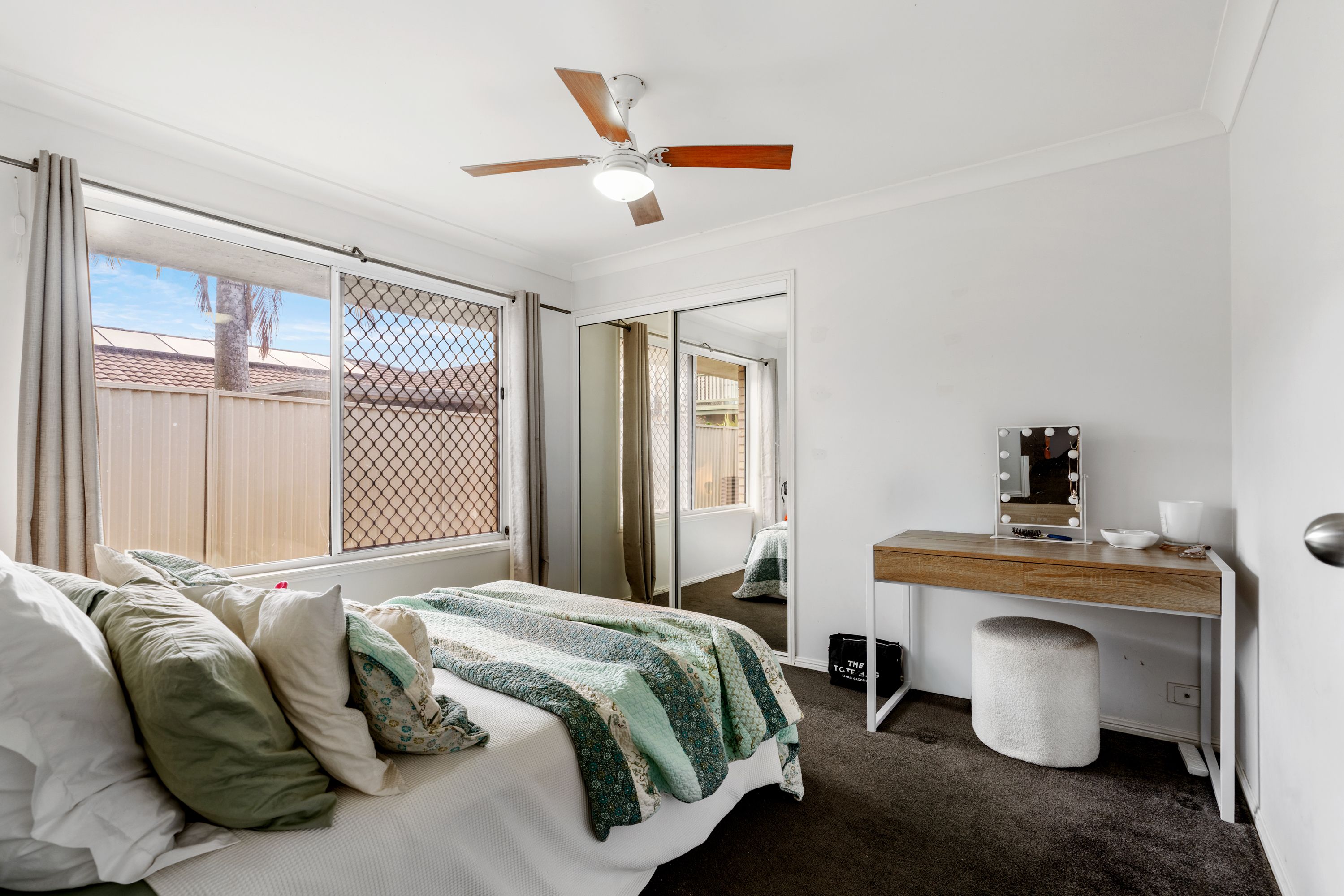 7 Saffron Street — photo 15 of 22