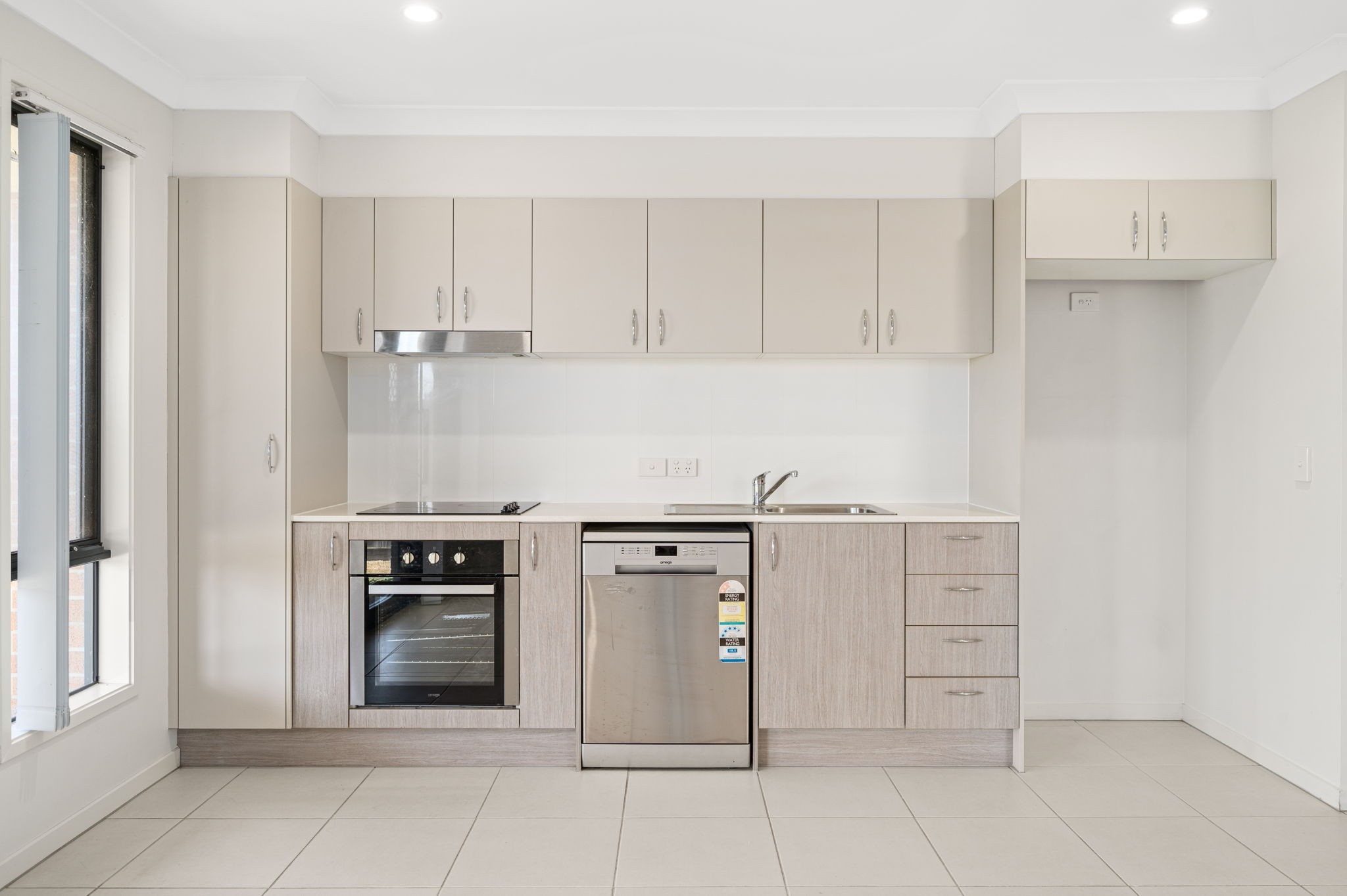 1/14 Westall Place, Redbank Plains, QLD 4301