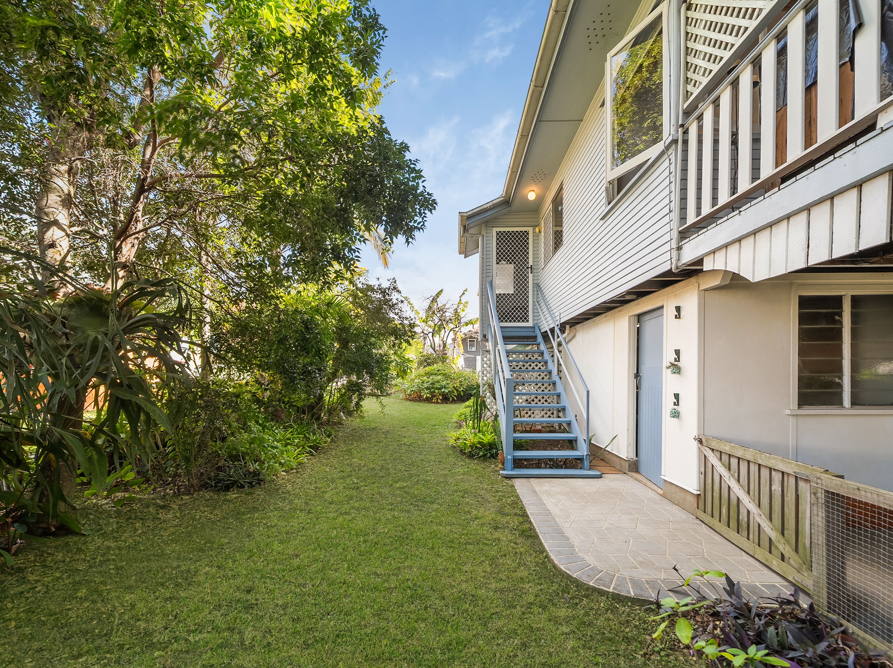 33 Ewan Street — photo 19 of 24