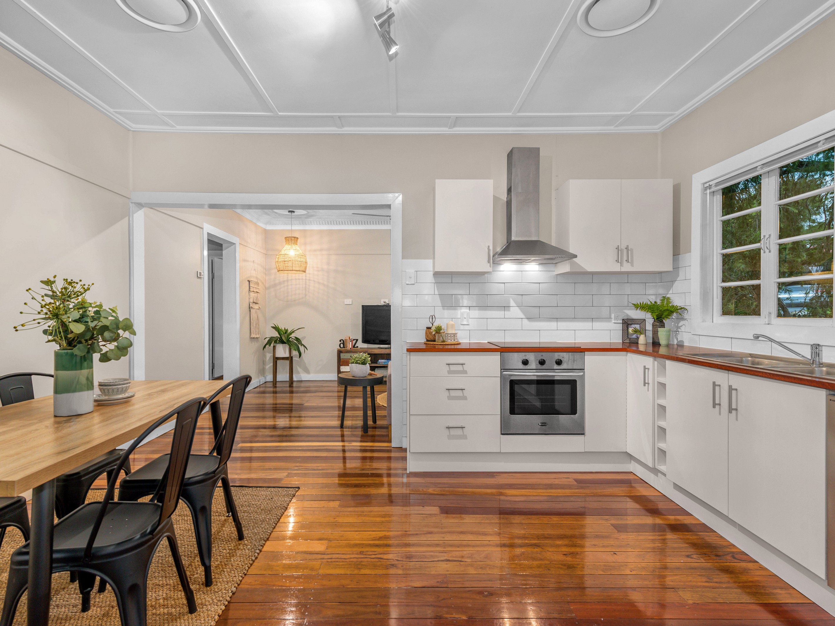 39 White Street, Wavell Heights, QLD 4012