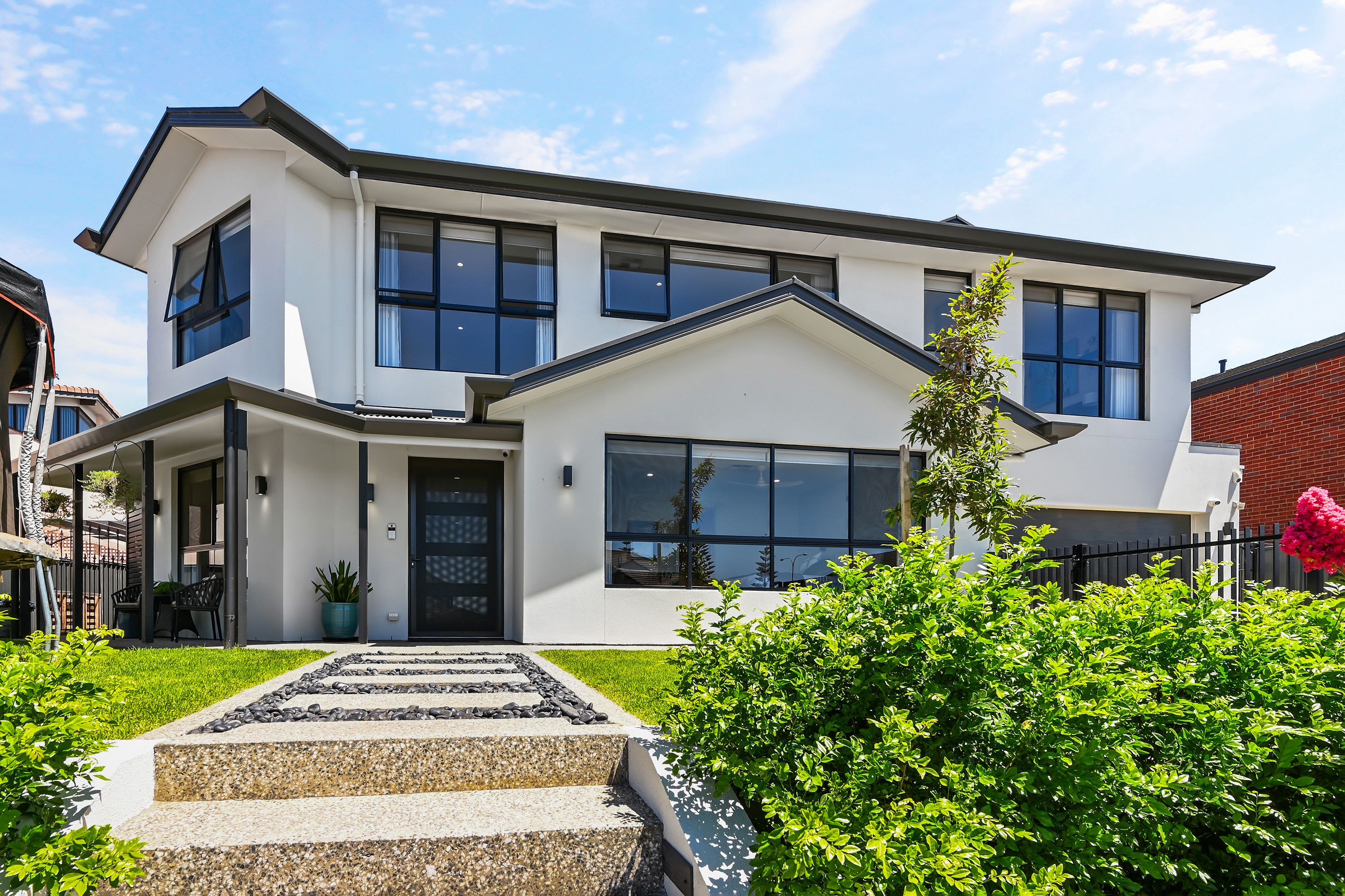 4 Tennyson Heights Court, Tennyson, SA 5022