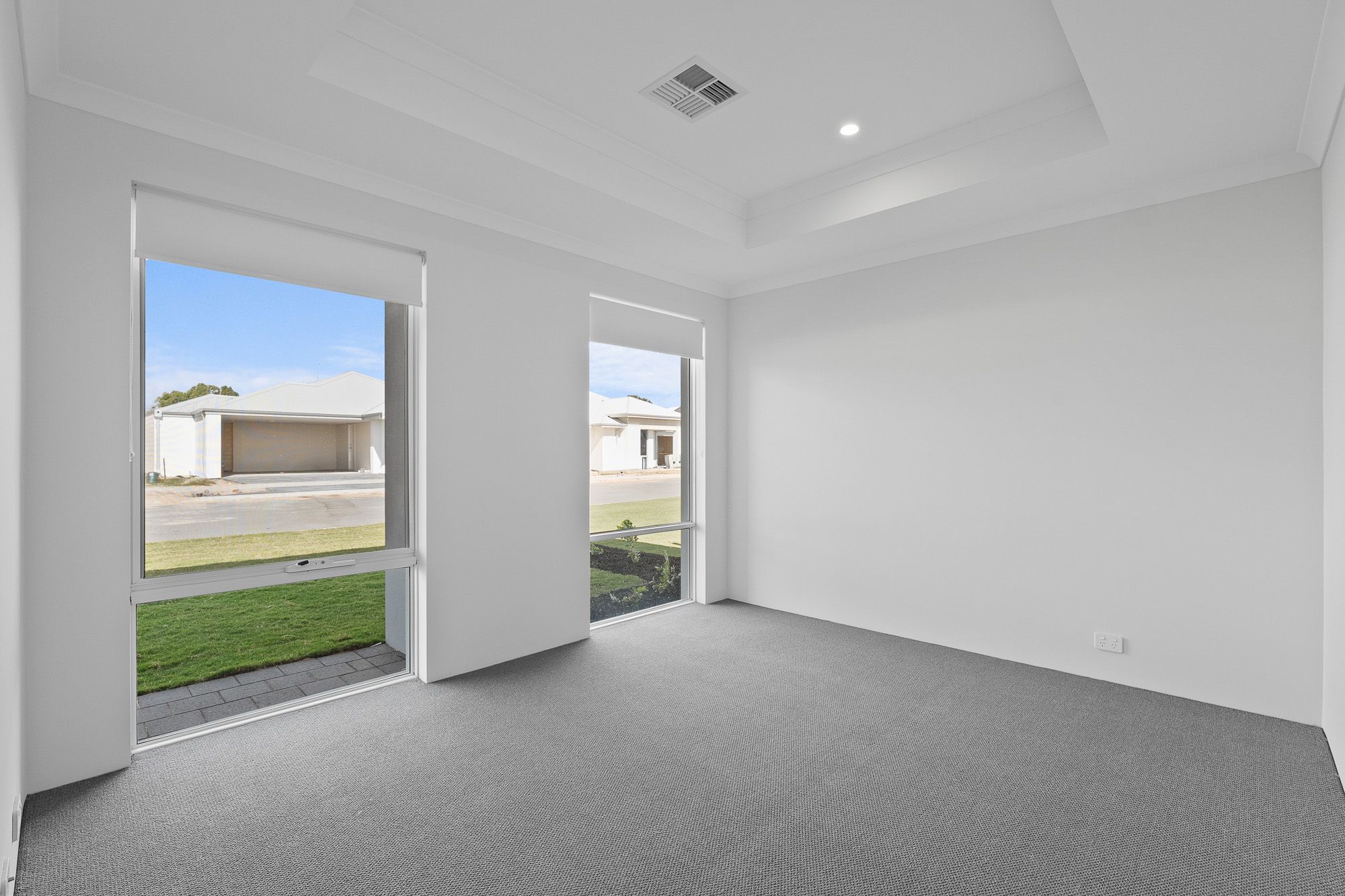 13 Grasmere Entrance, Waikiki, WA 6169