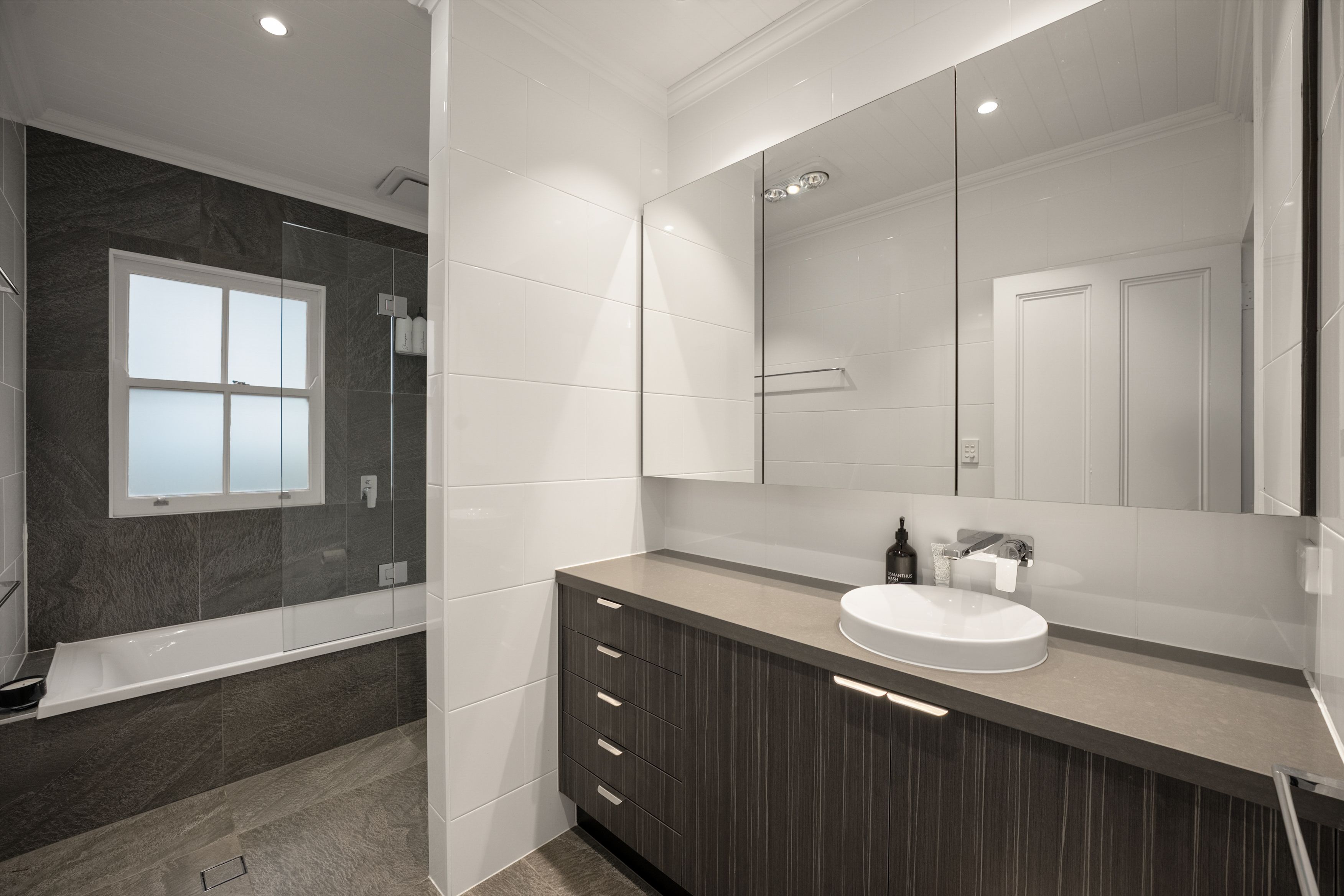 33 Abbott Street — photo 15 of 17