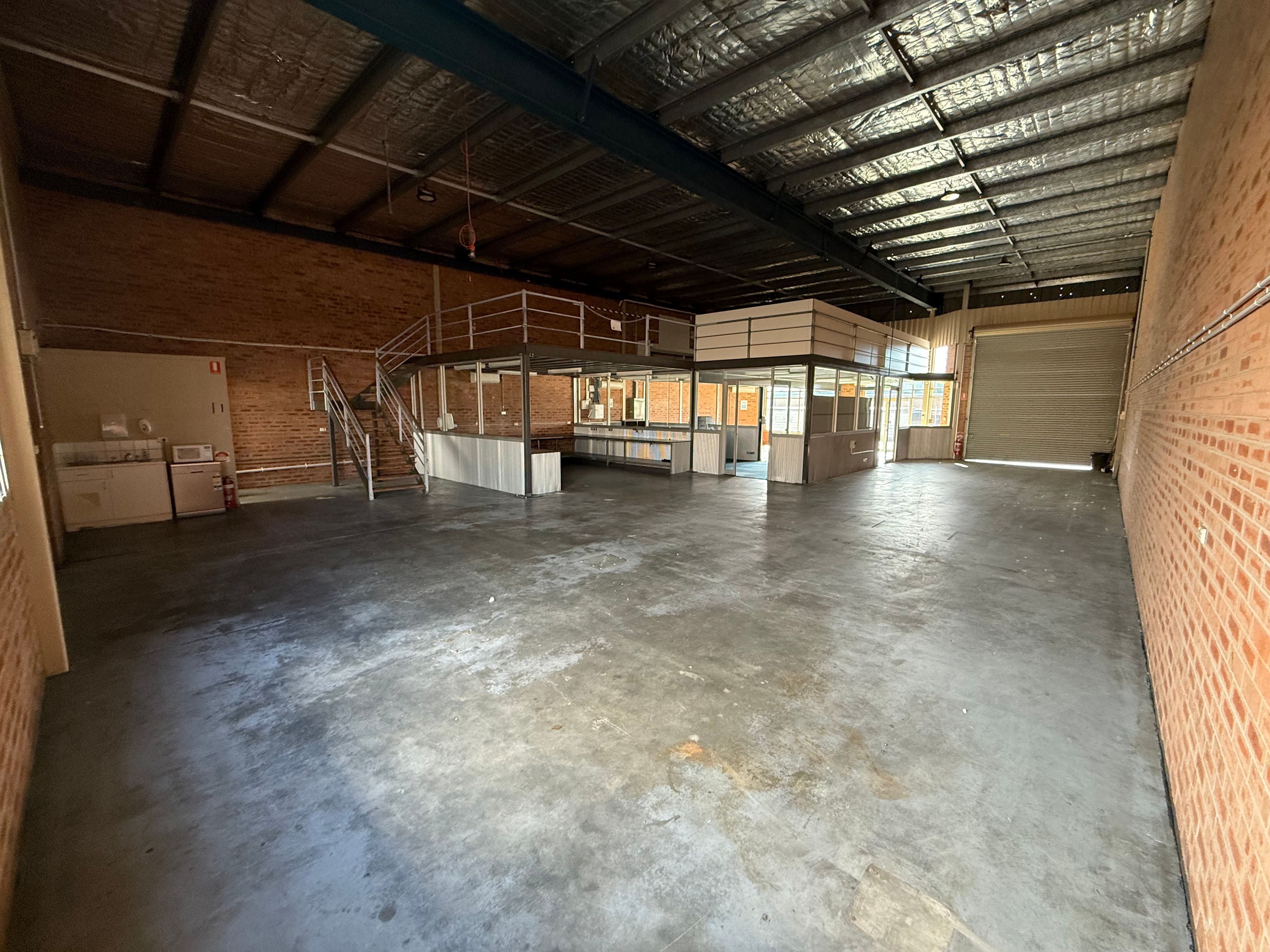 Unit 2/57 Tennant Street, Fyshwick, ACT 2609