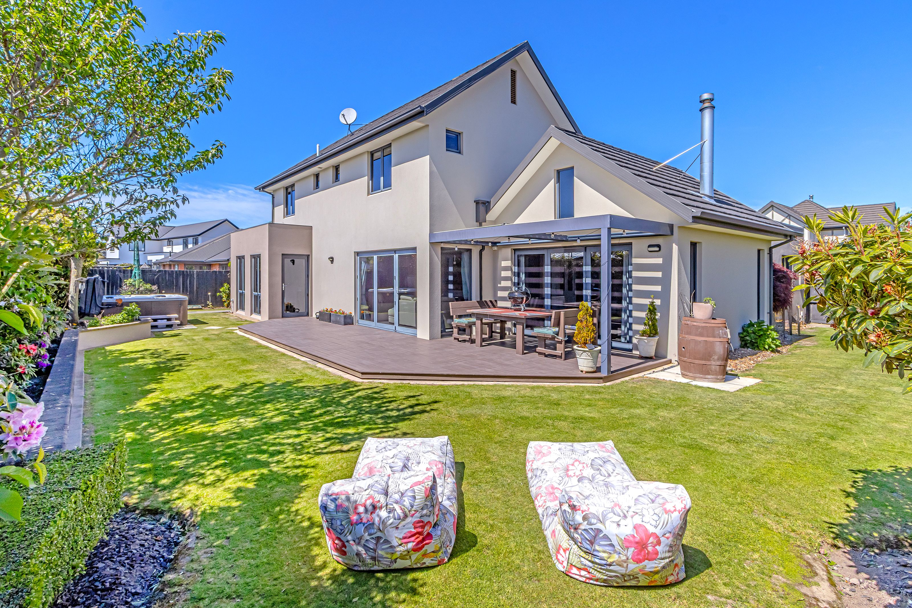 7 Oaktree Lane, Bishopdale, Christchurch City