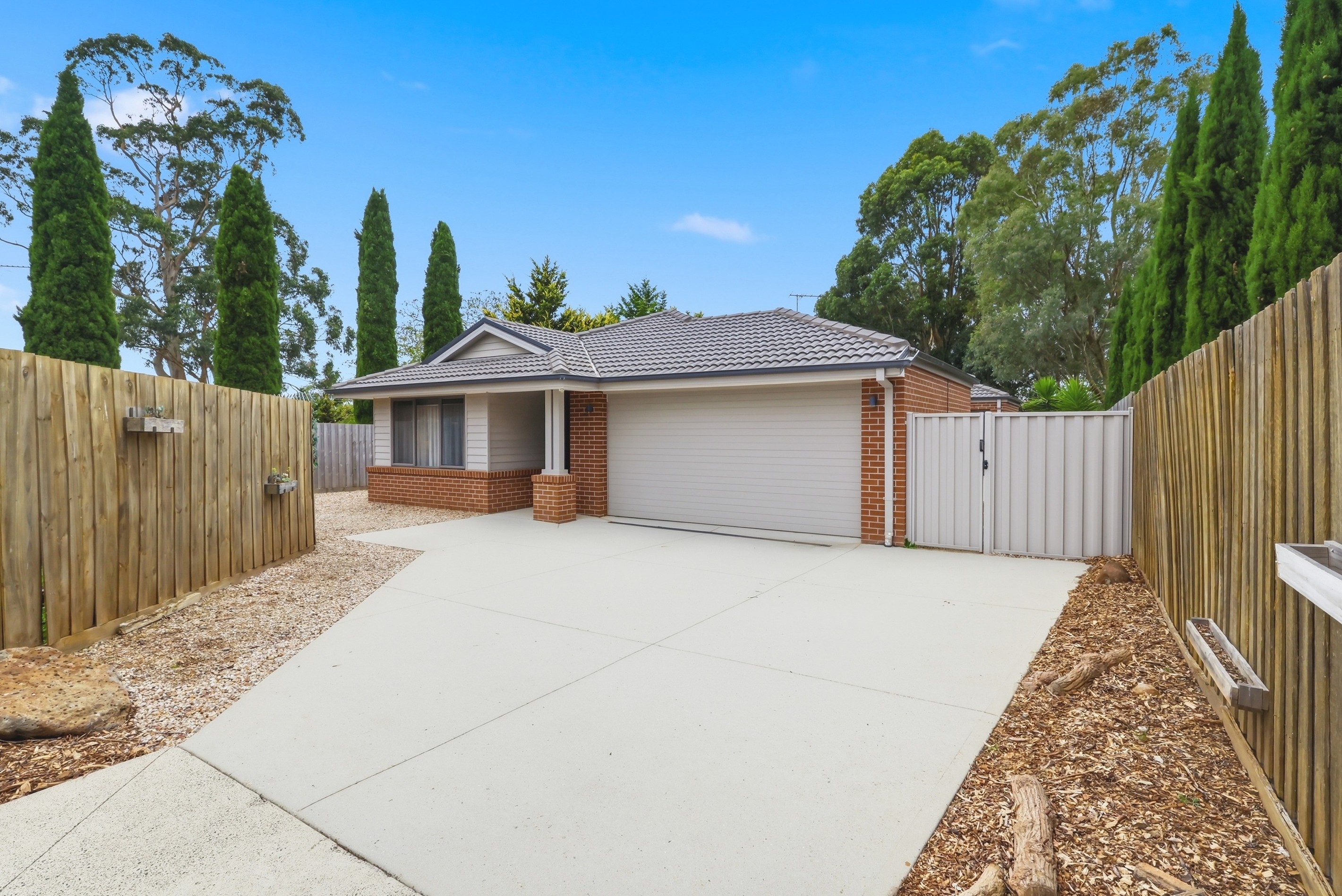 2A William Street, Romsey, VIC 3434